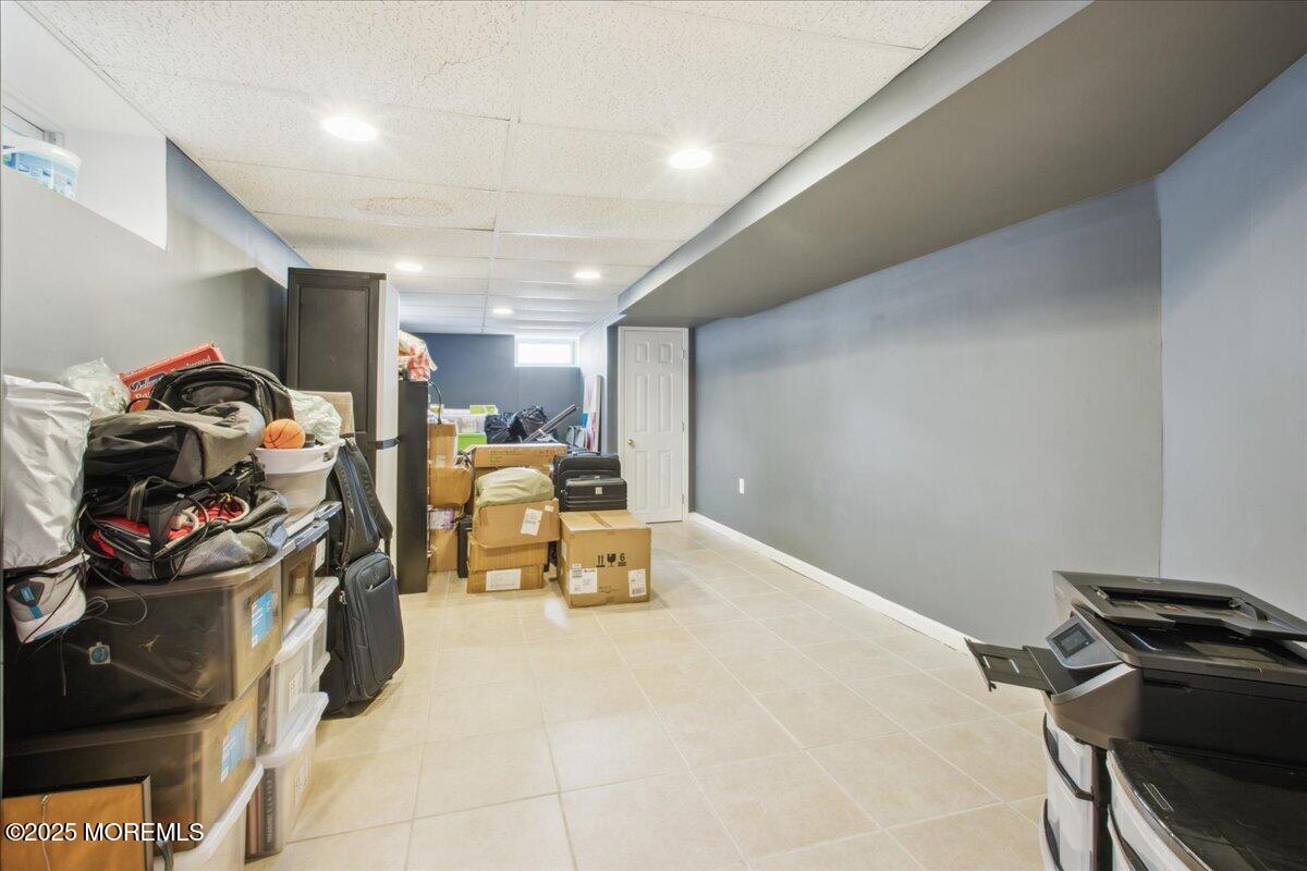 1 Truman Drive, Marlboro, New Jersey image 38