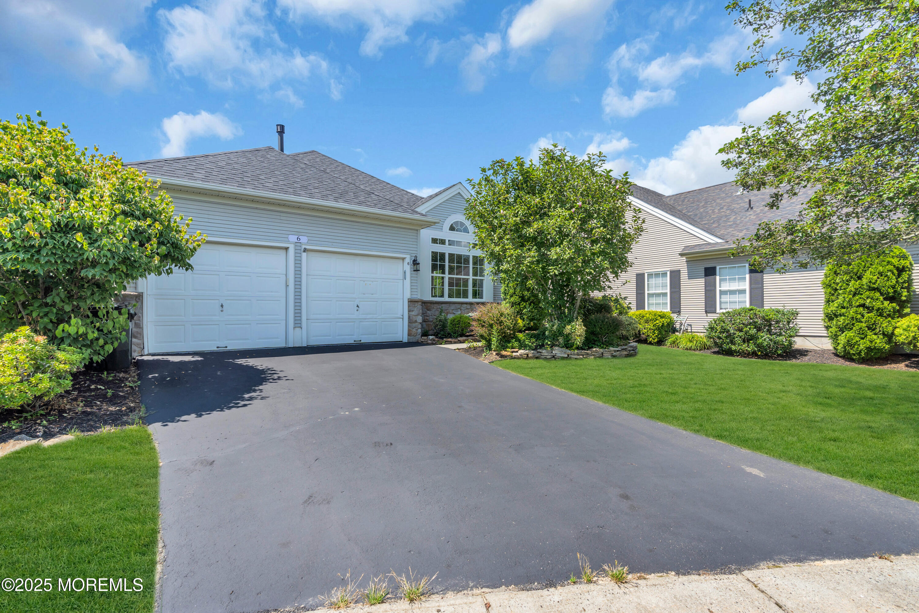 6 Isabella Drive