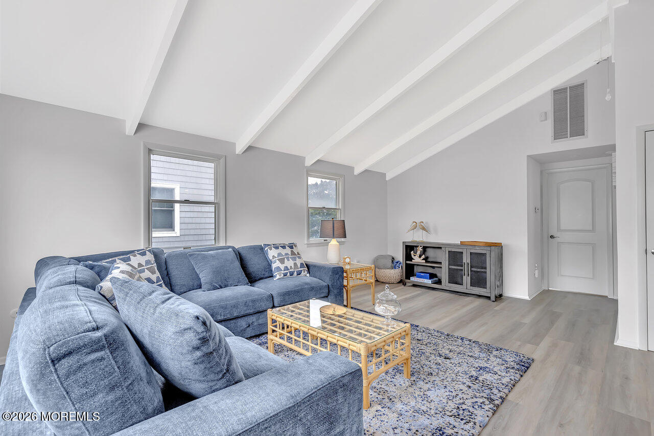 2614 N Atlantic Avenue