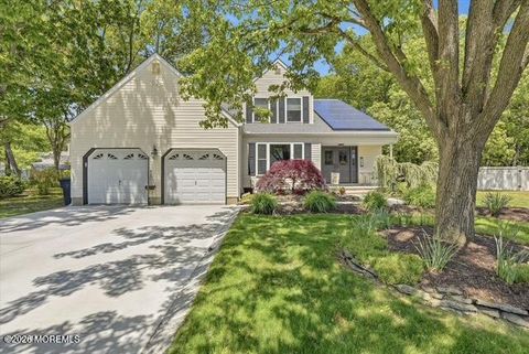 Homes For Sale - 265 Novello Drive<br/> Brick, NJ 08723