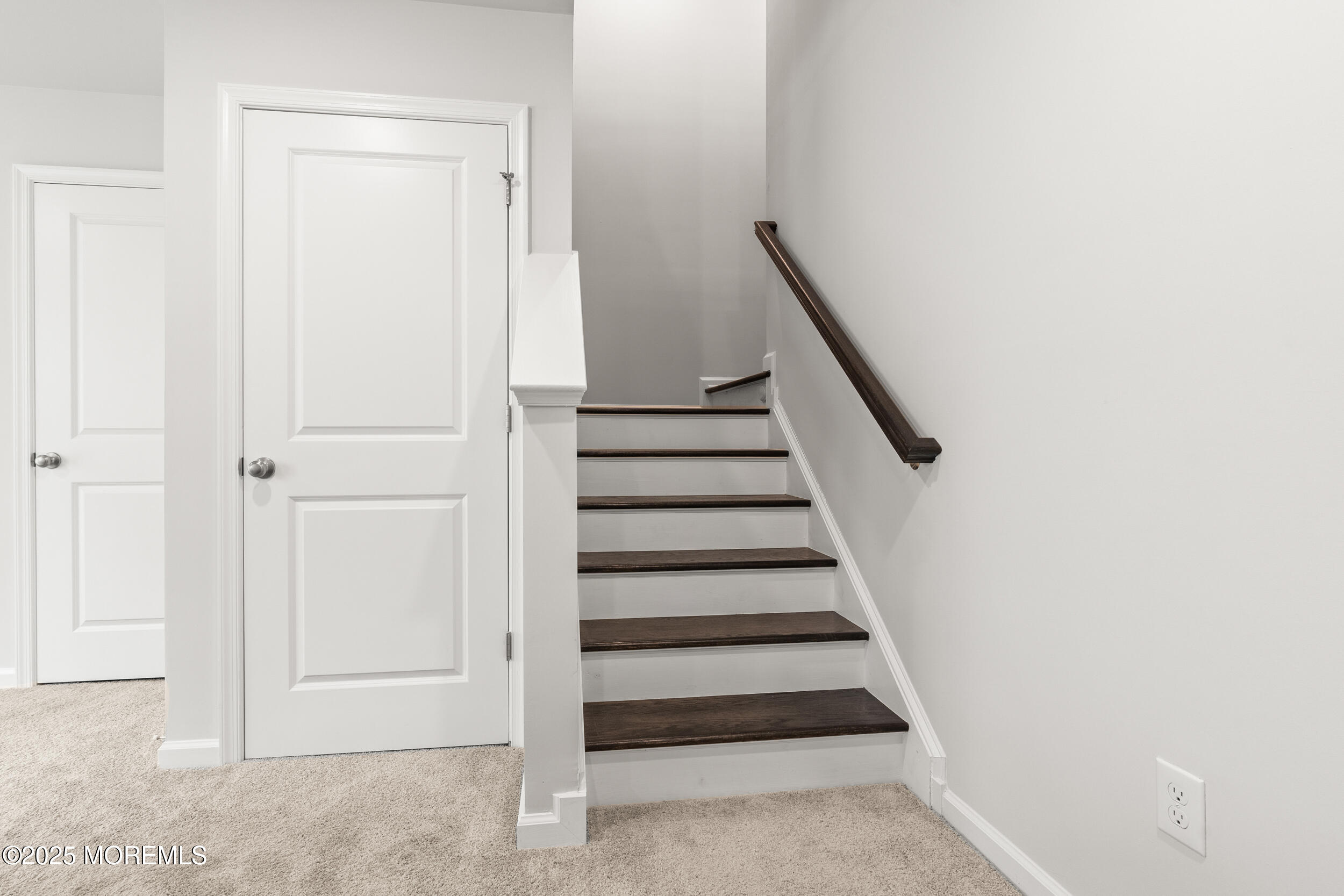6 Wembley Way, Tinton Falls, New Jersey image 31