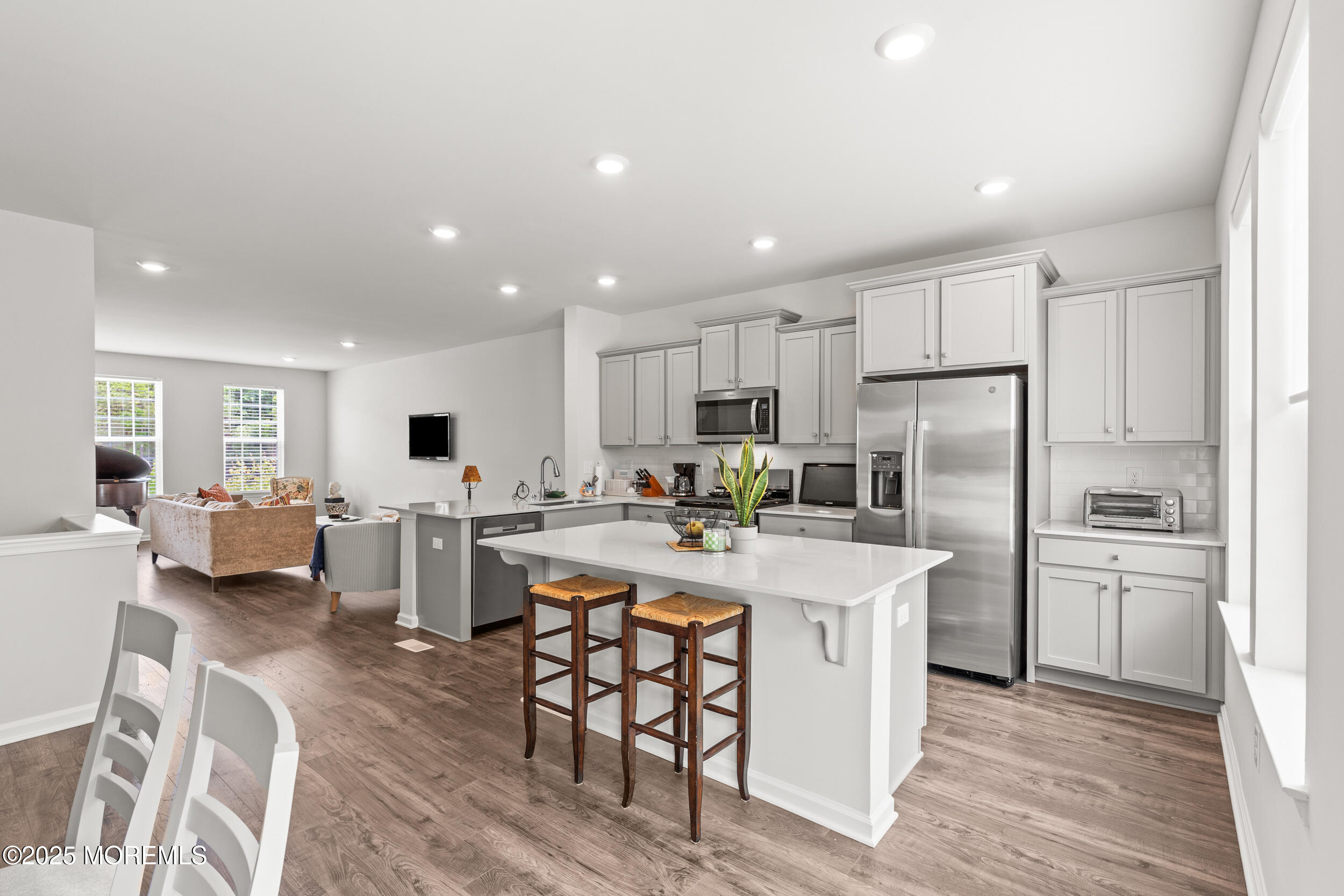 6 Wembley Way, Tinton Falls, New Jersey image 15