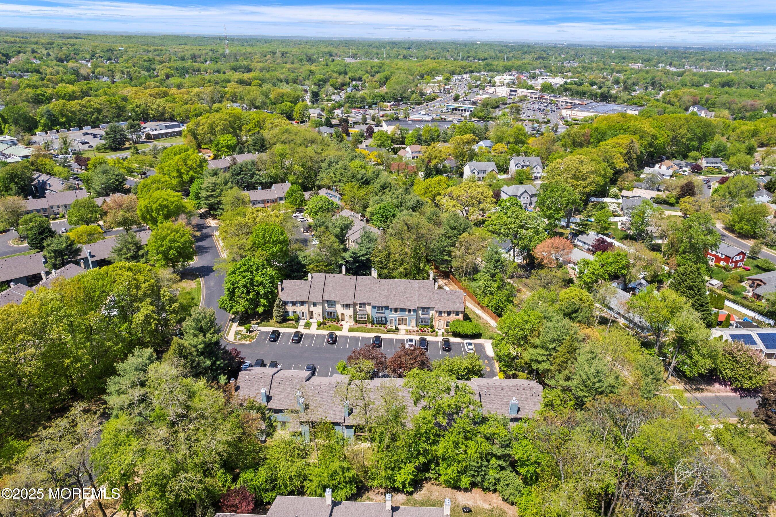 107 Dundee Court, Aberdeen, New Jersey image 42