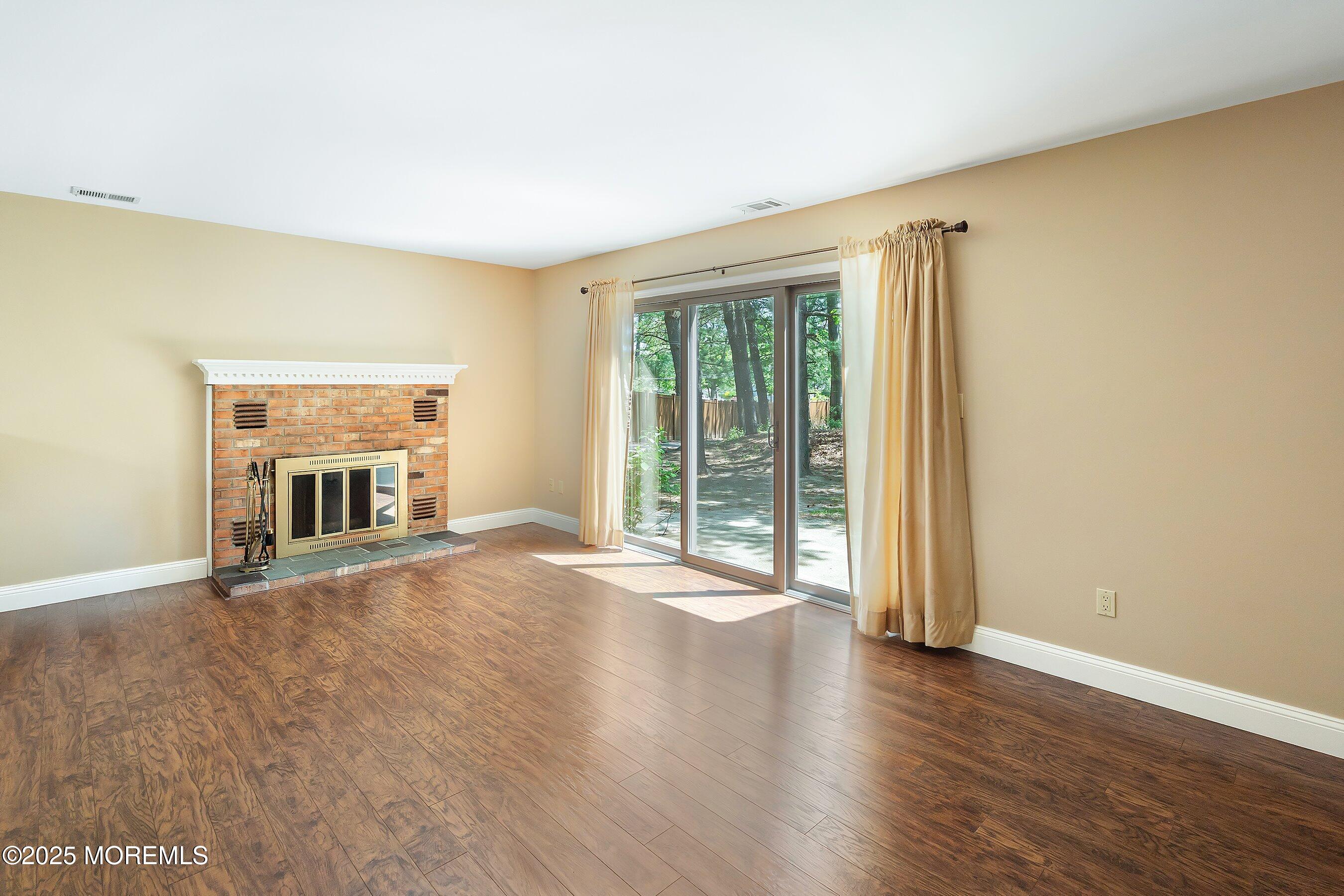 107 Dundee Court, Aberdeen, New Jersey image 11