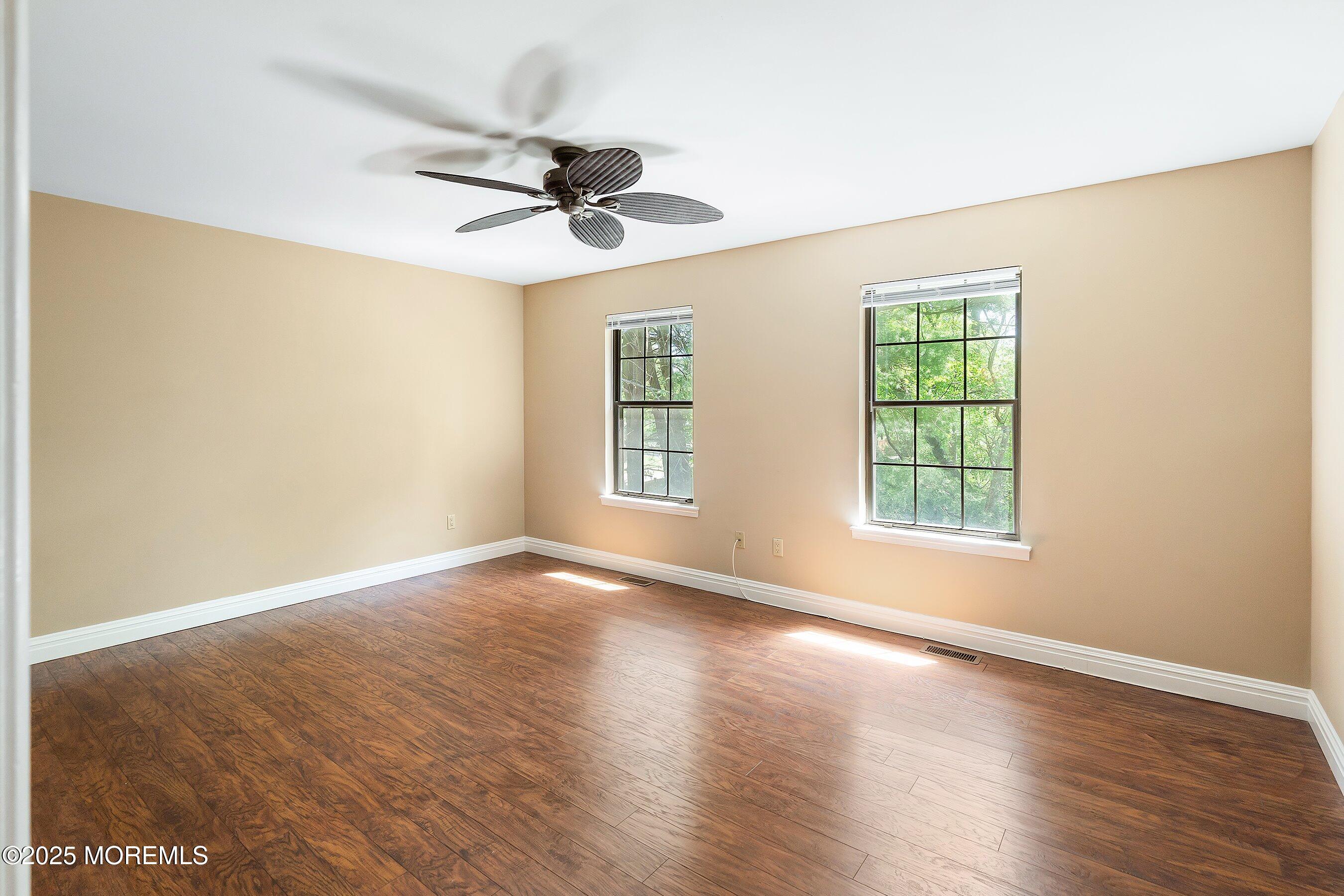 107 Dundee Court, Aberdeen, New Jersey image 23