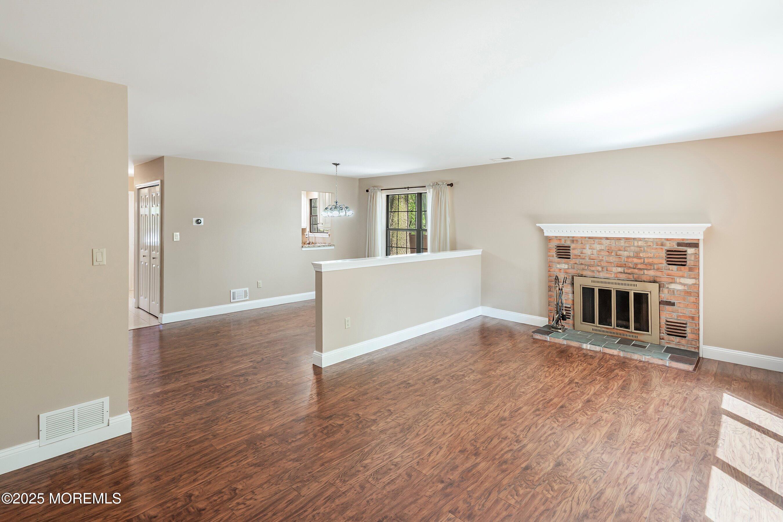 107 Dundee Court, Aberdeen, New Jersey image 12