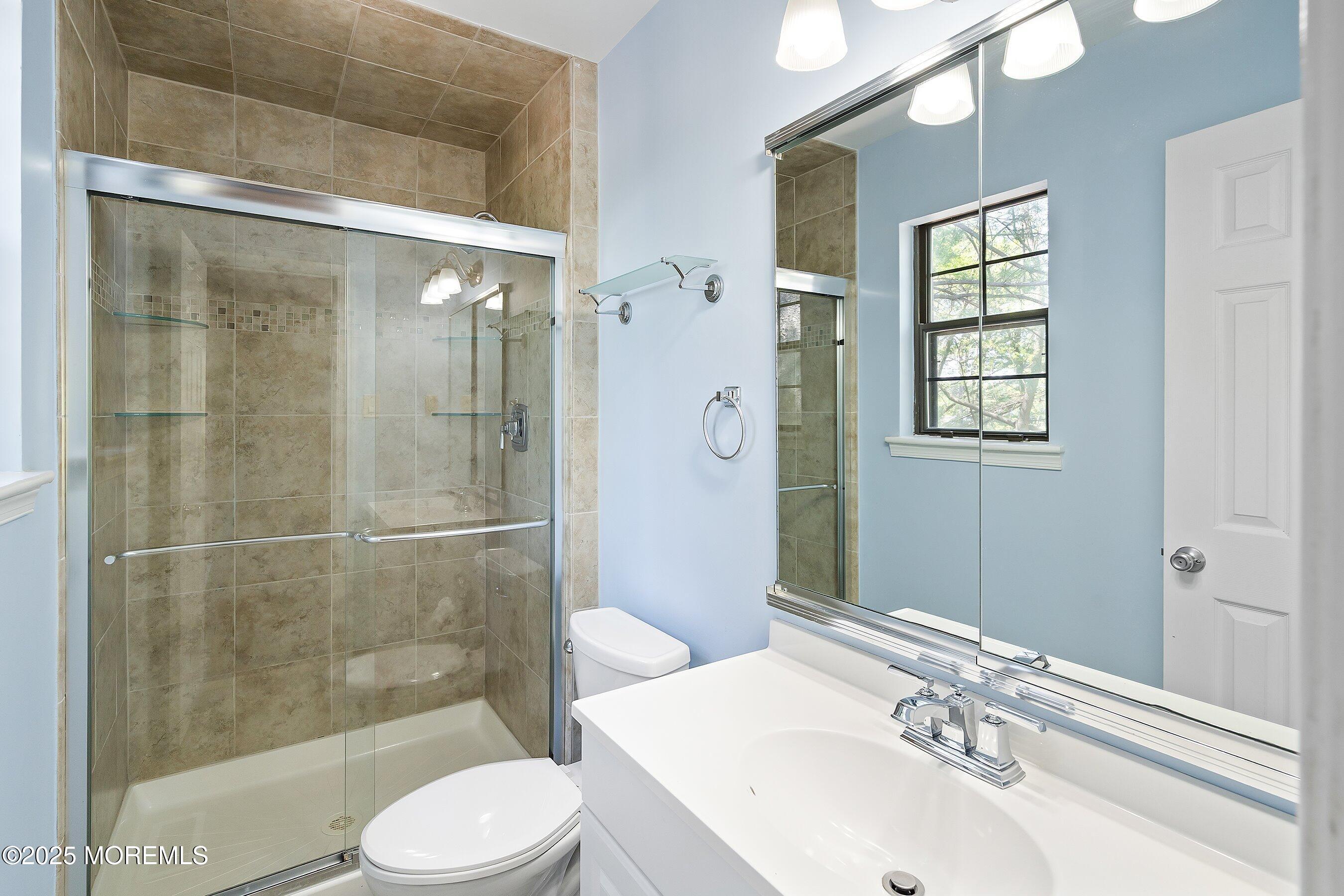 107 Dundee Court, Aberdeen, New Jersey image 22