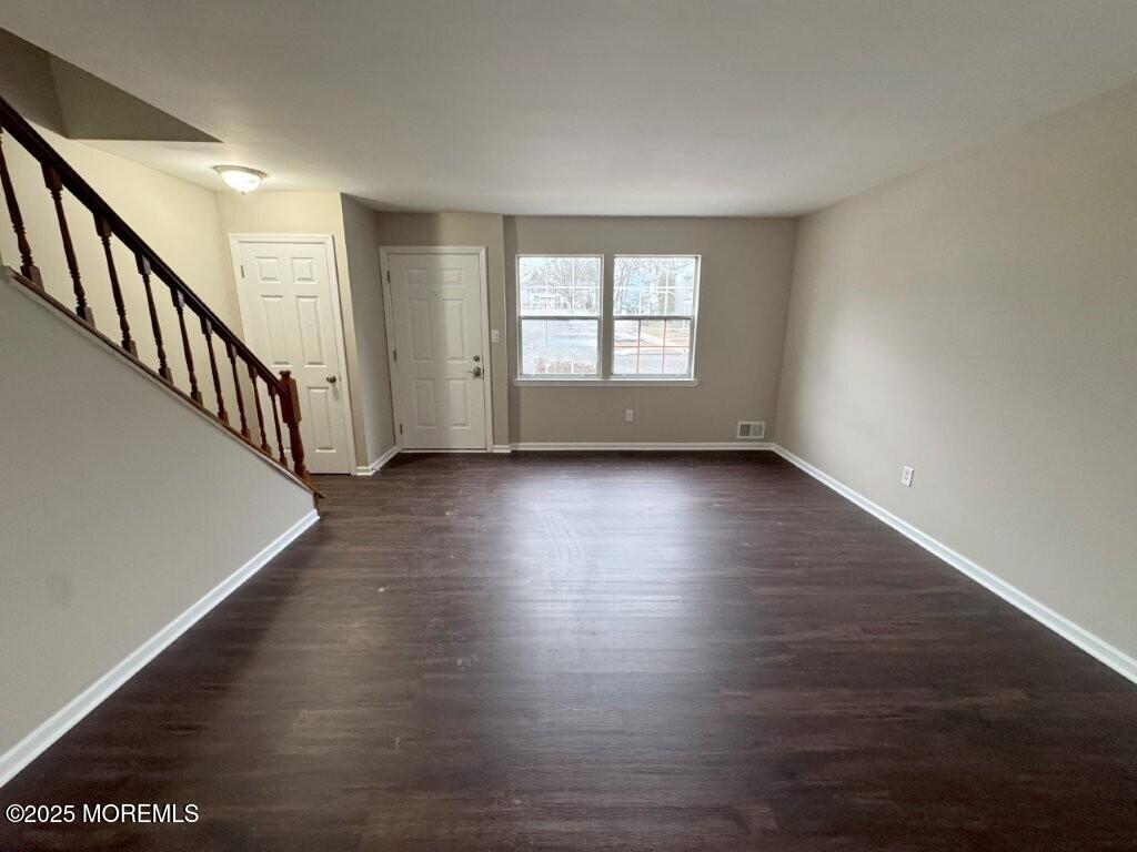 82 Cliffwood Avenue #37, Aberdeen, New Jersey image 2