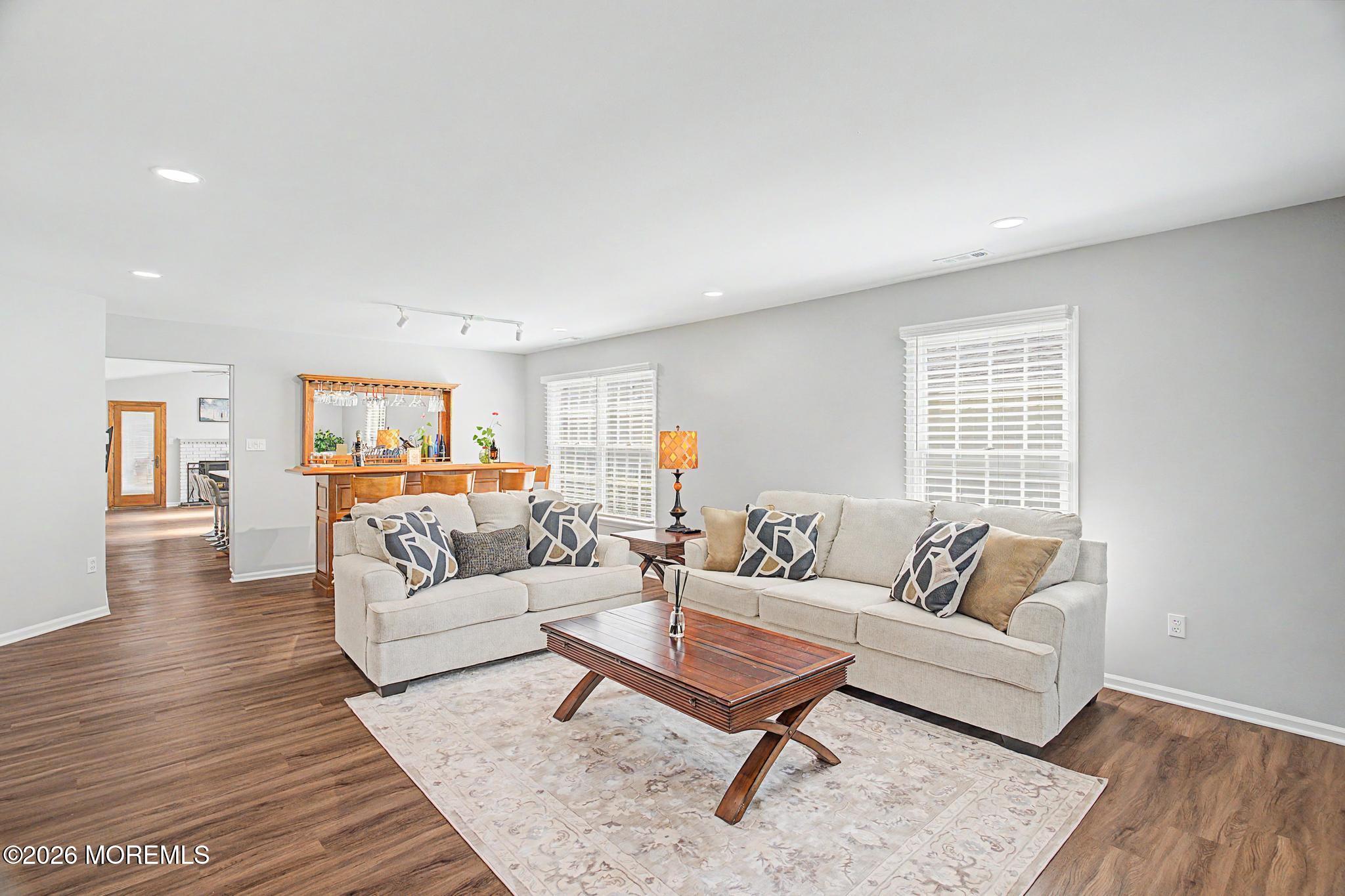 1933 Quimby Court