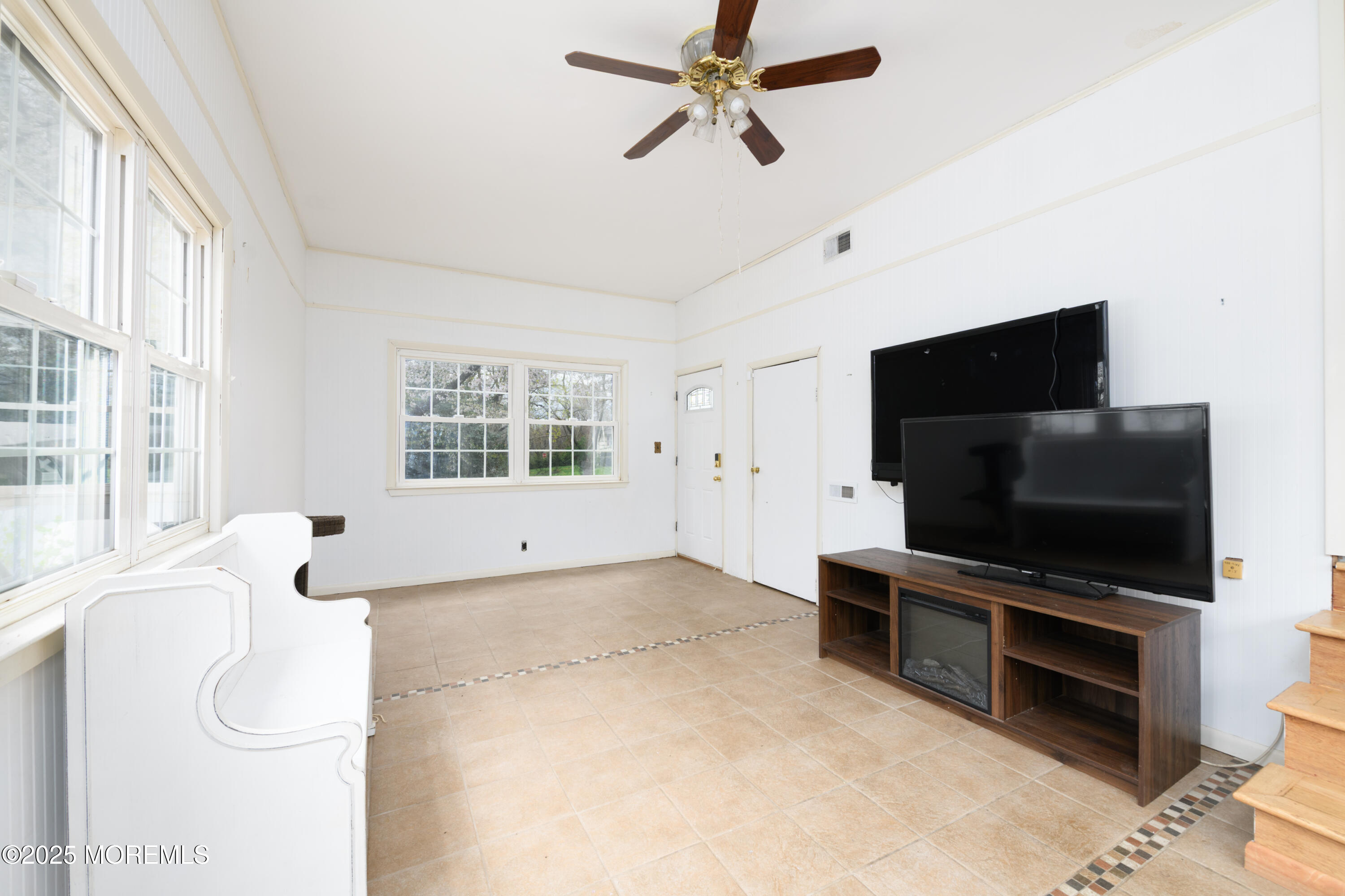 74 Henry Drive, New Monmouth, New Jersey image 12