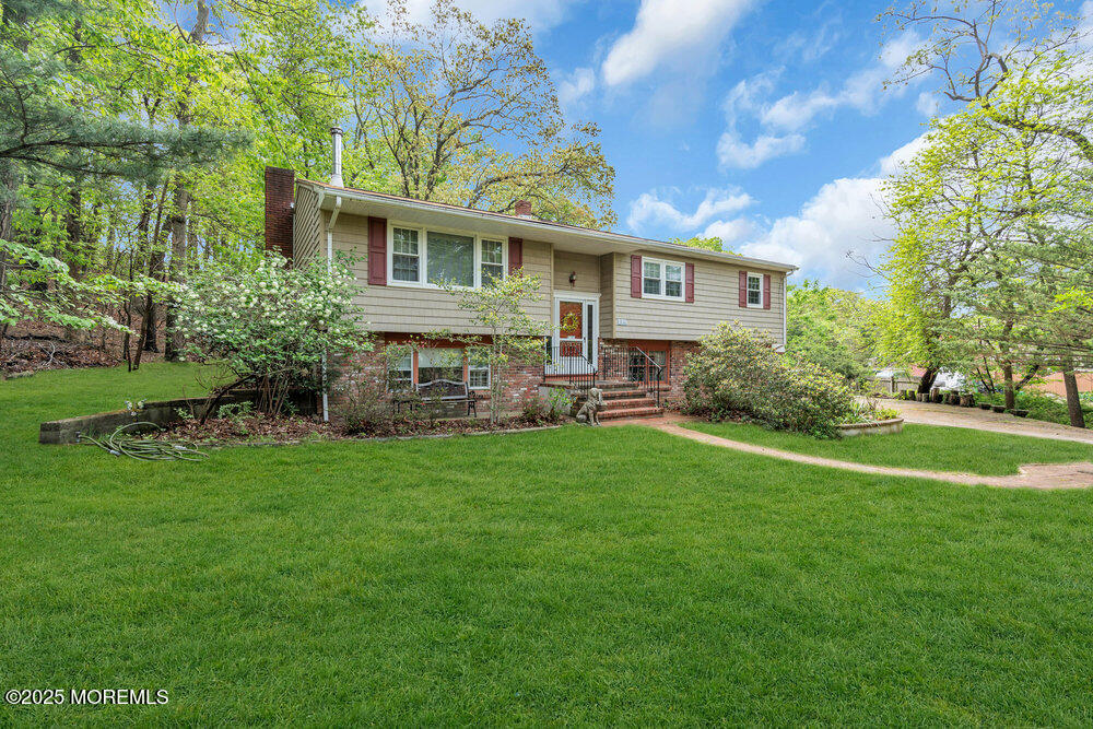 270 Grant Avenue, Eatontown, New Jersey image 2