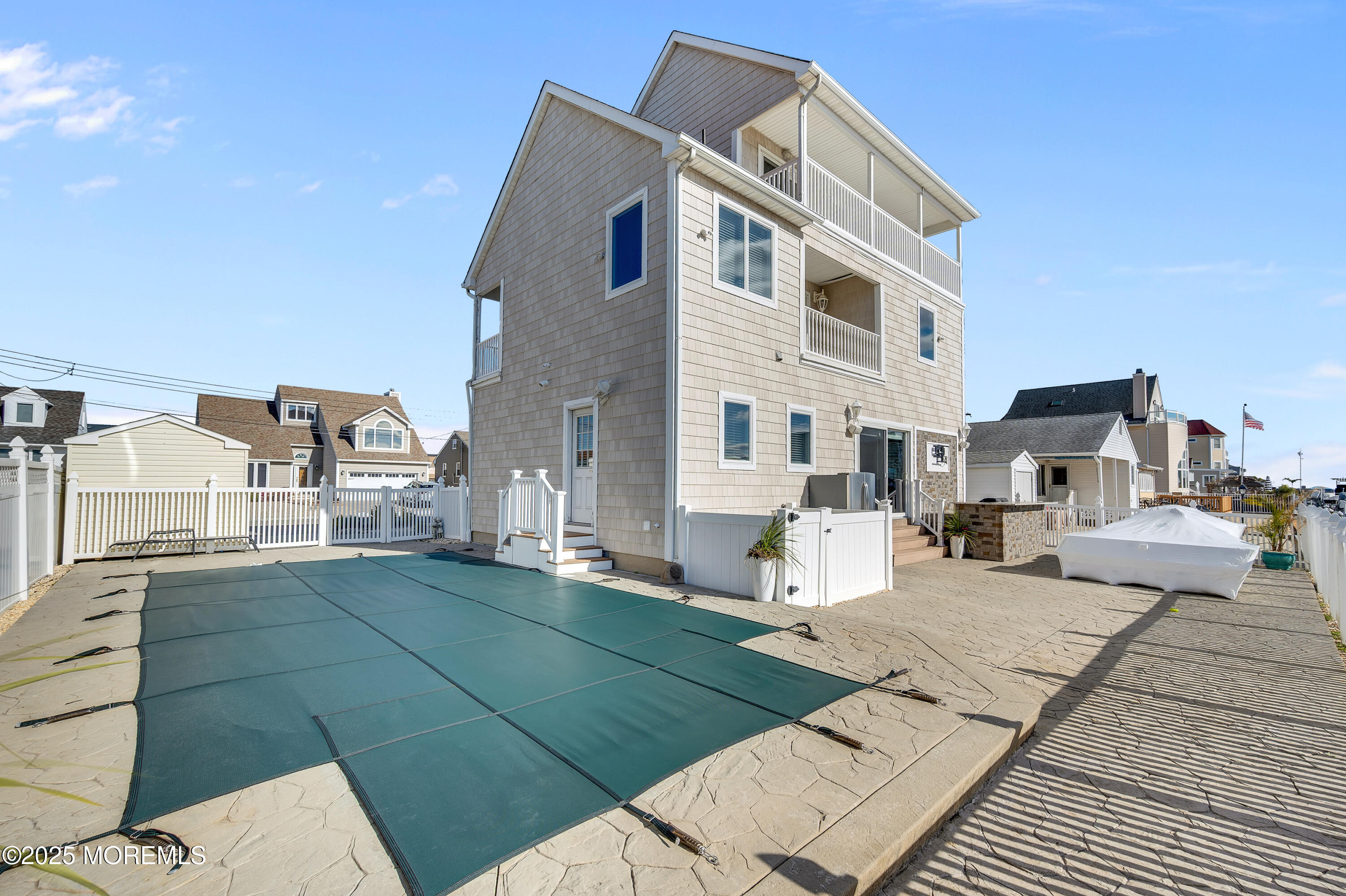 Toms River, New Jersey, 08753, United States, 5 Bedrooms Bedrooms, ,3 BathroomsBathrooms,Residential,Active,2037586