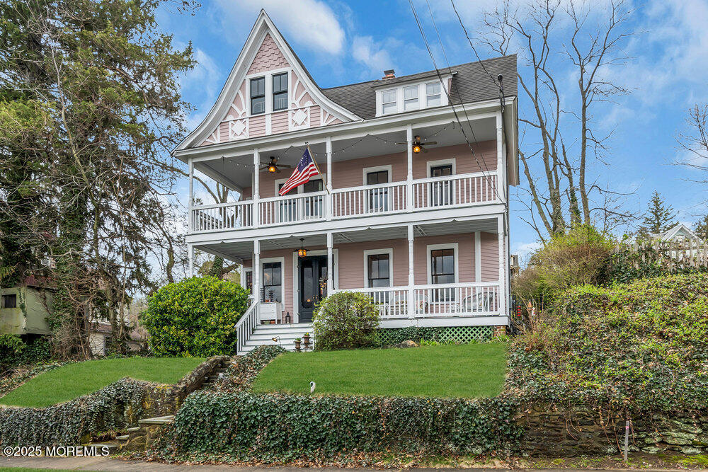 16 7th Avenue, Atlantic Highlands, New Jersey image 1