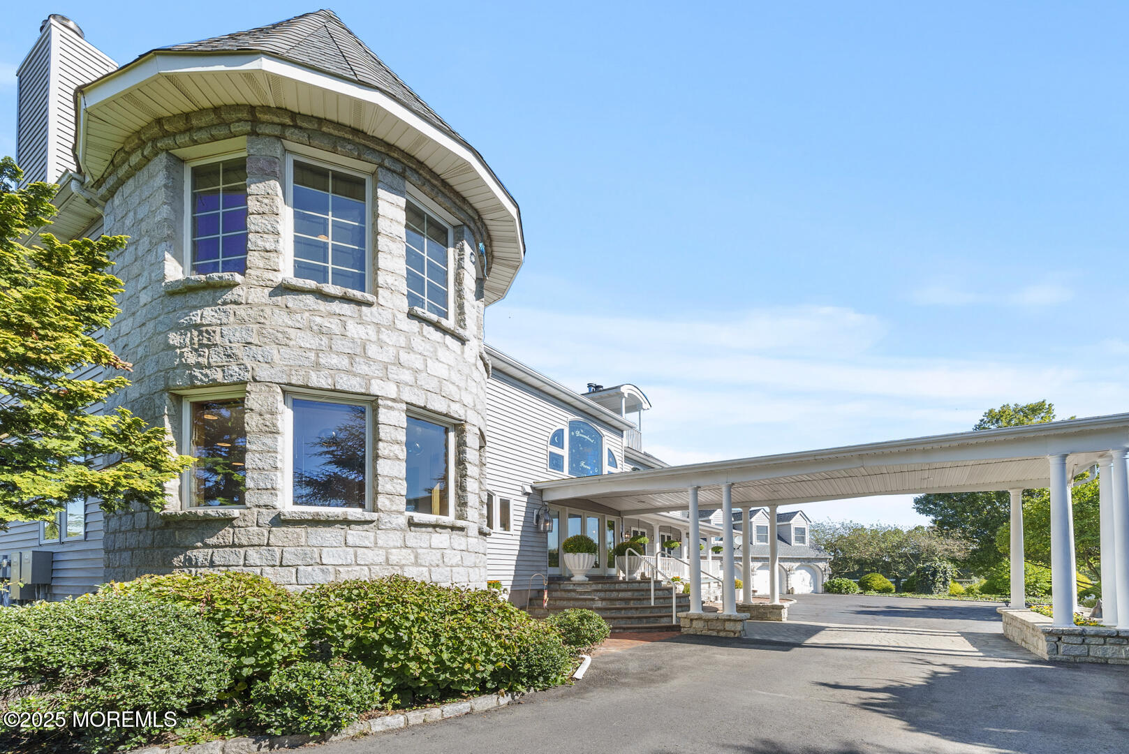18 Schoolhouse Road, Cream Ridge, New Jersey image 9