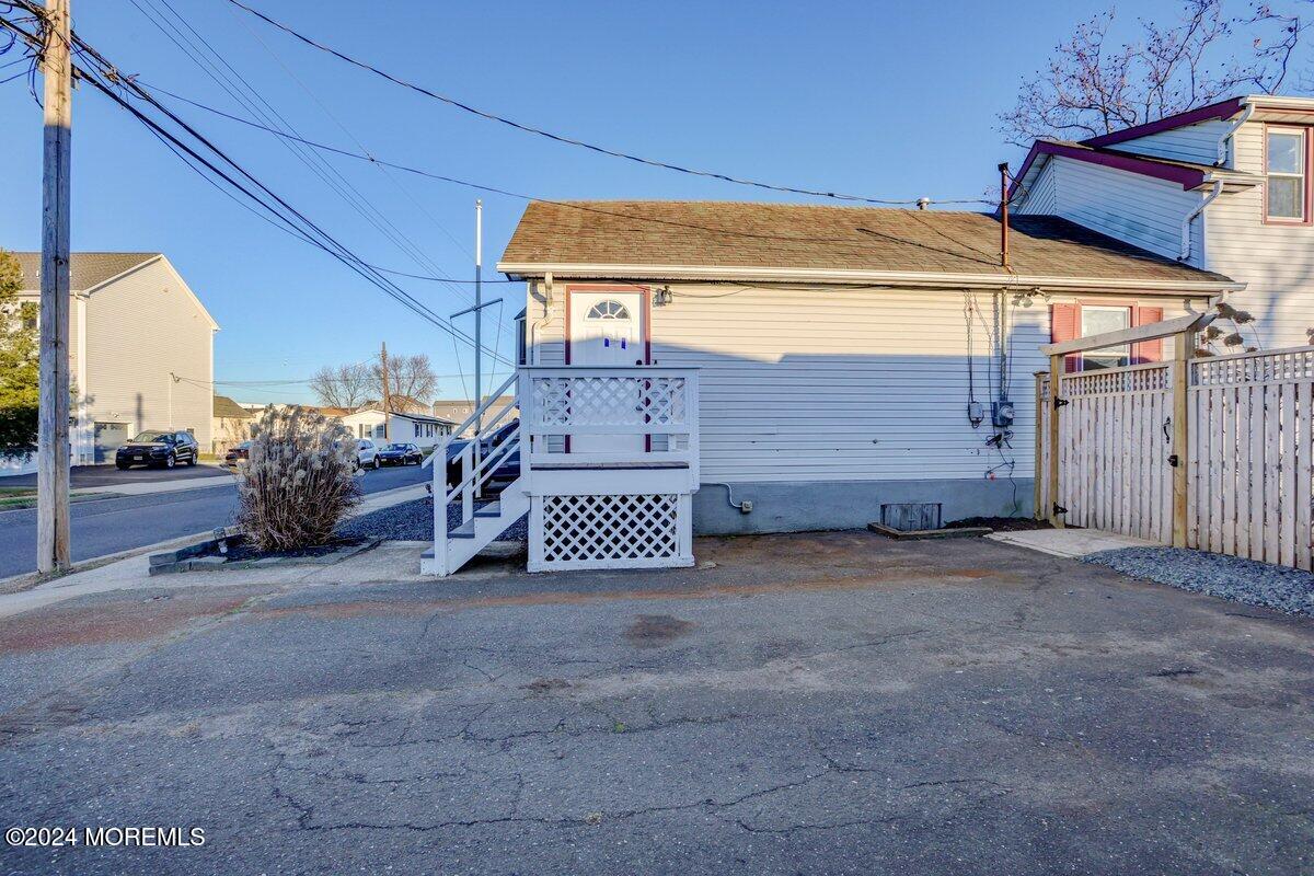 726 Park Avenue, Union Beach, New Jersey image 18