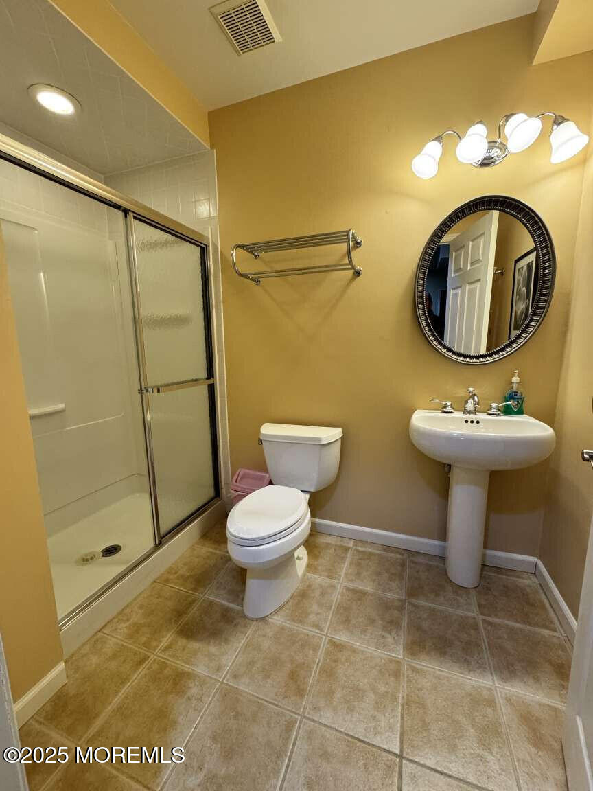 709 Montana Drive, Morganville, New Jersey image 28