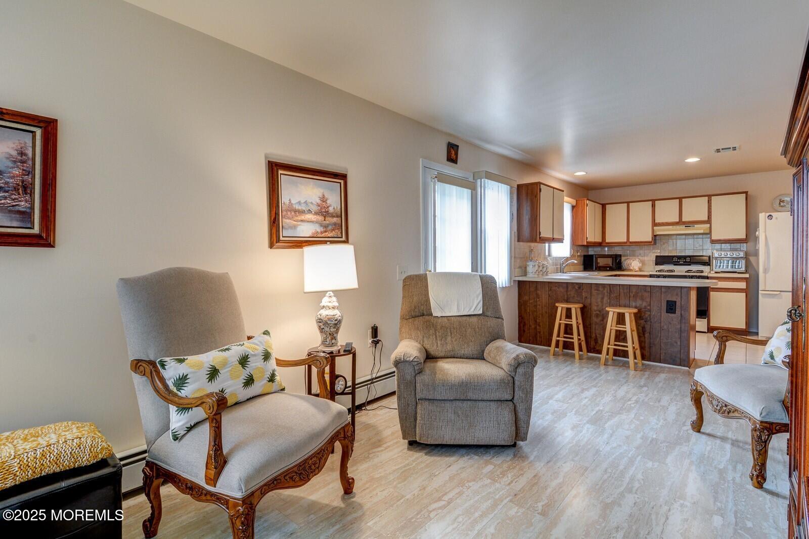 8 Stockport Drive, Toms River, New Jersey image 11