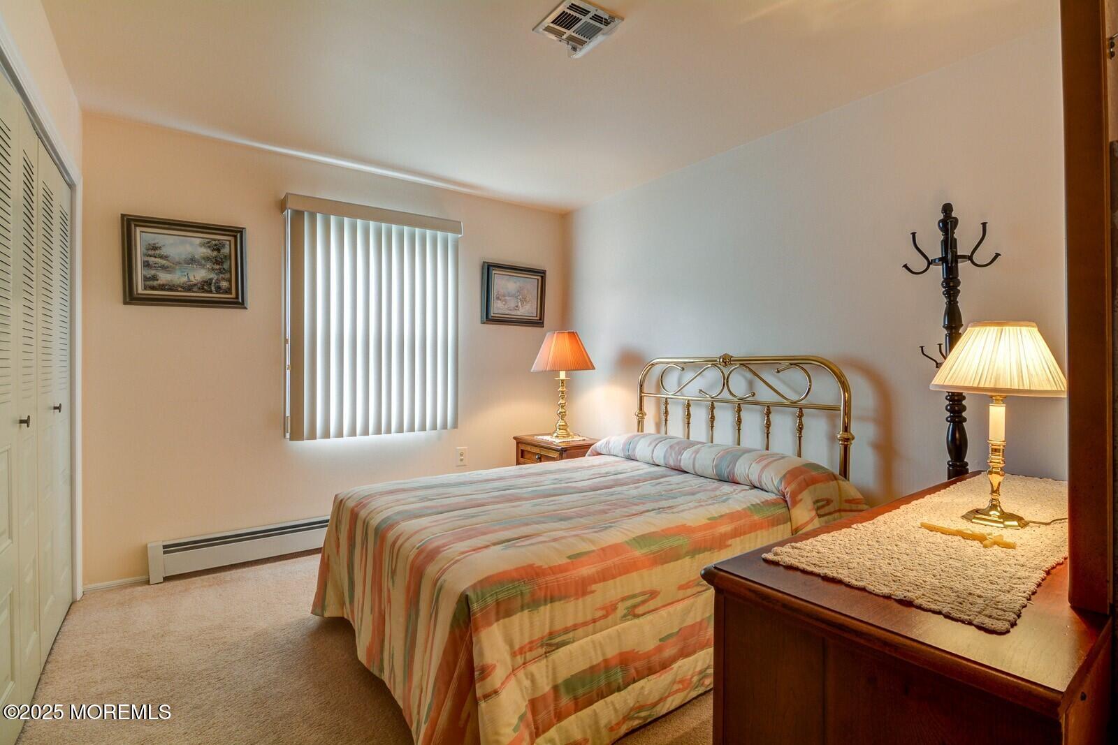 8 Stockport Drive, Toms River, New Jersey image 18