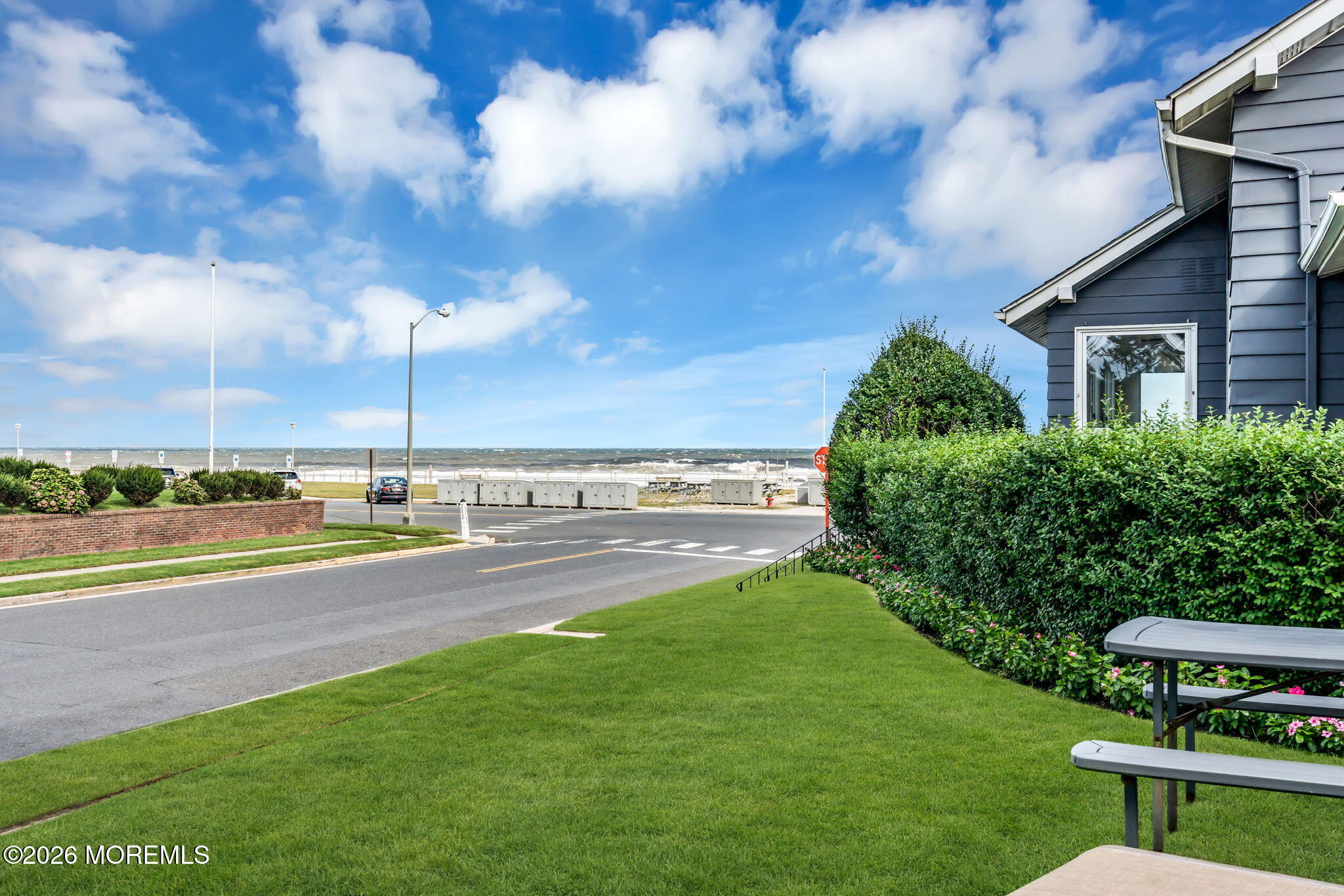 2011 Ocean Avenue N