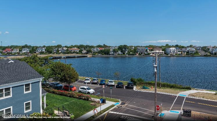 202 Deal Lake Drive U-203