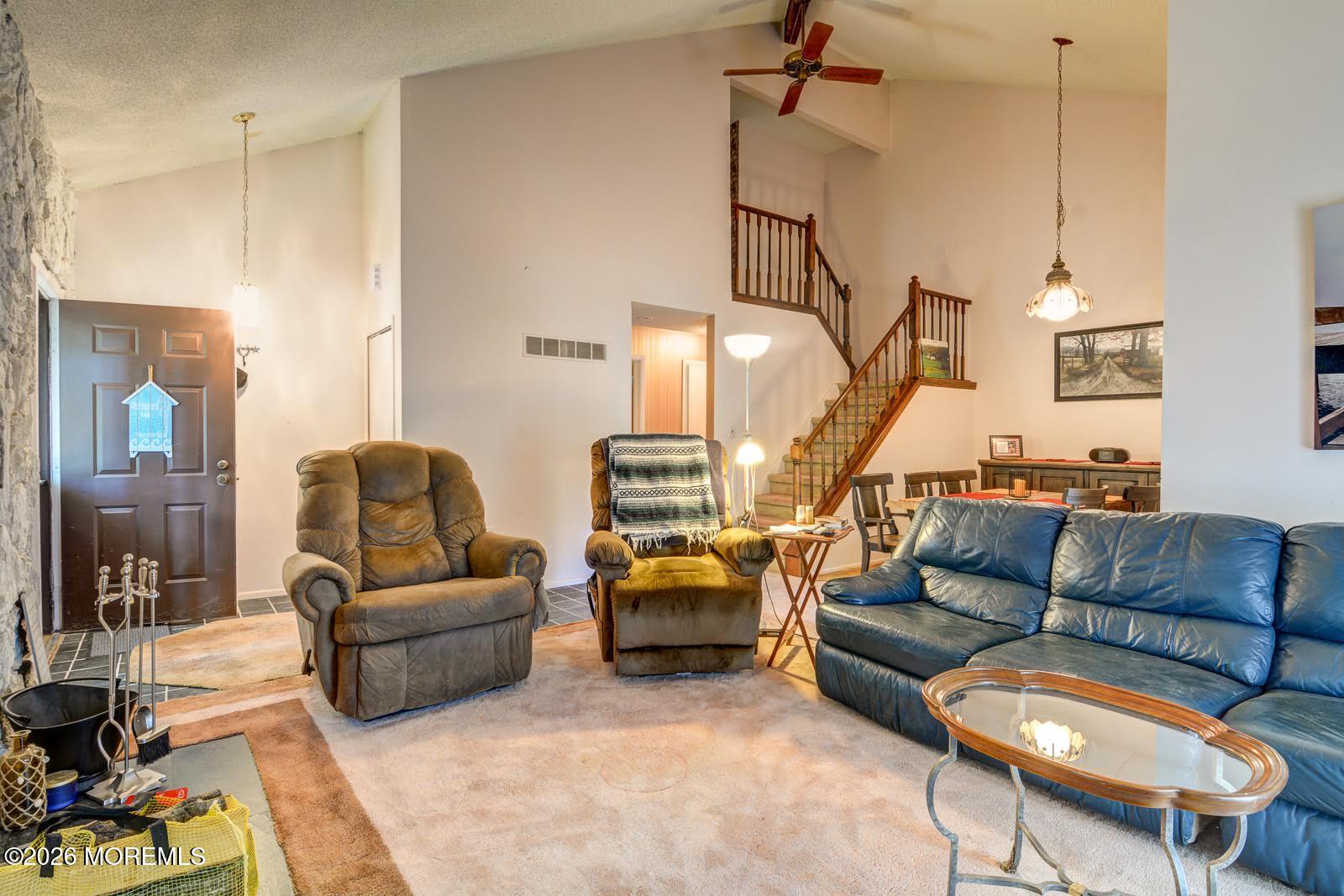 33 Maple Lane B