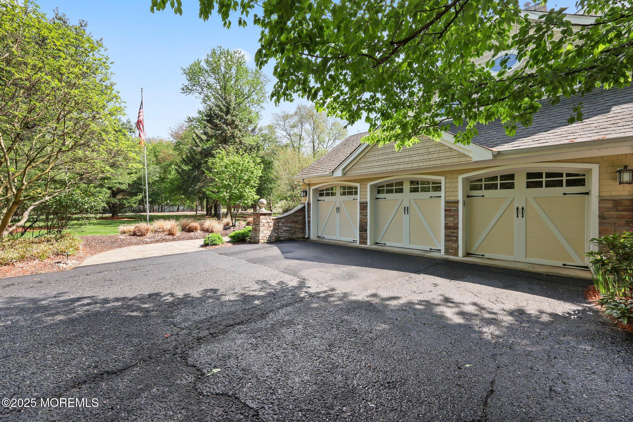 432 Tennent Road, Morganville, New Jersey image 10