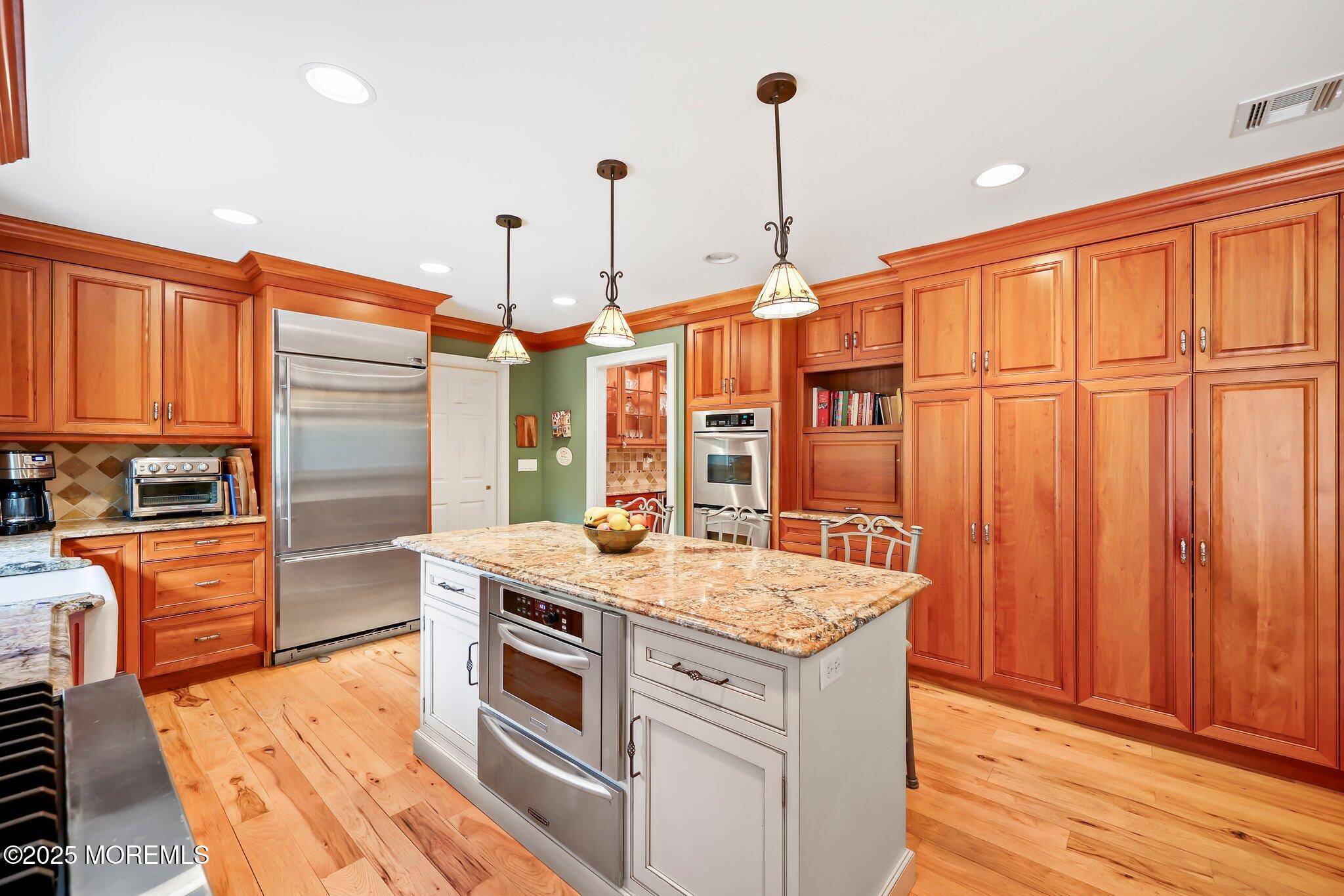 432 Tennent Road, Morganville, New Jersey image 29