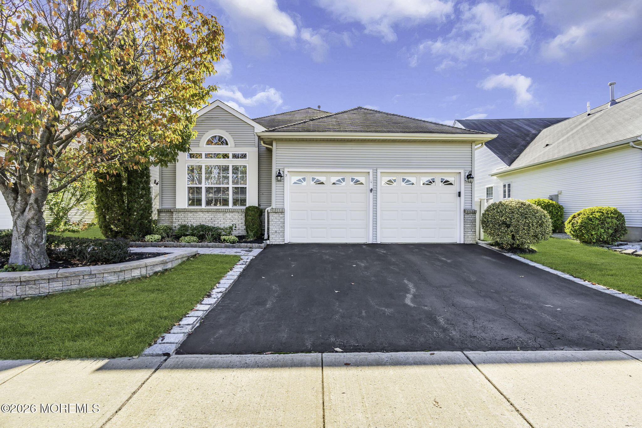 7 Valencia Drive