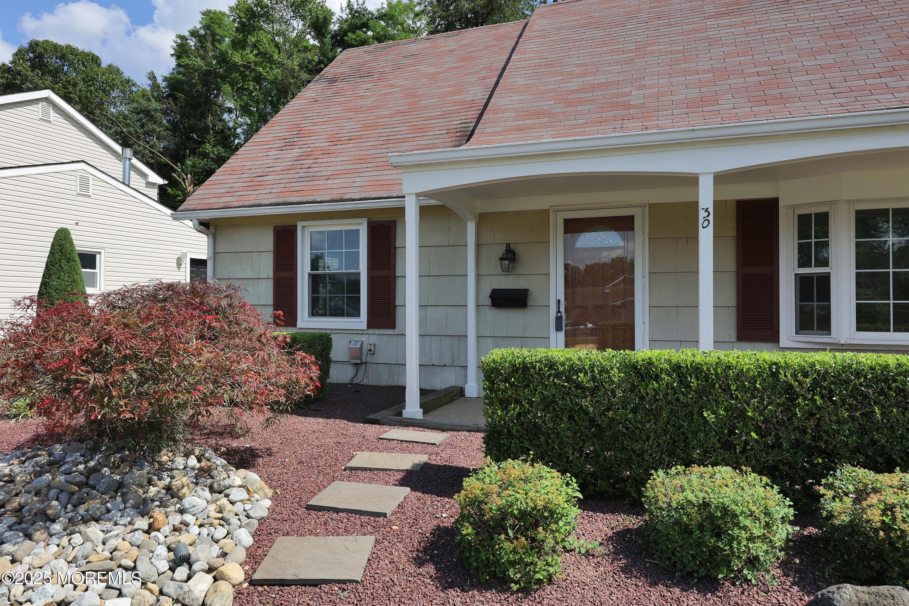 30 Oxford Lane