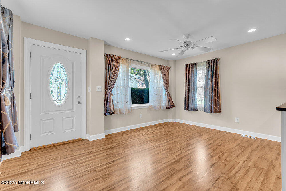 1407 Edgemere Road