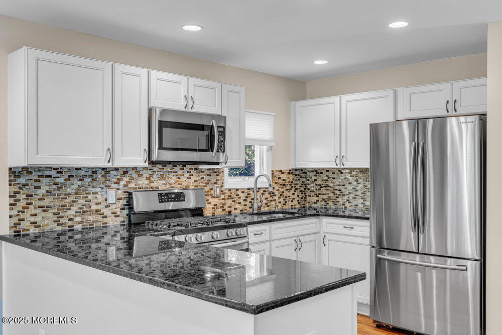 1407 Edgemere Road