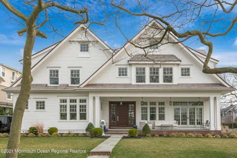 Homes For Rent - 27 Tuttle Avenue<br/> Spring Lake, NJ 07762