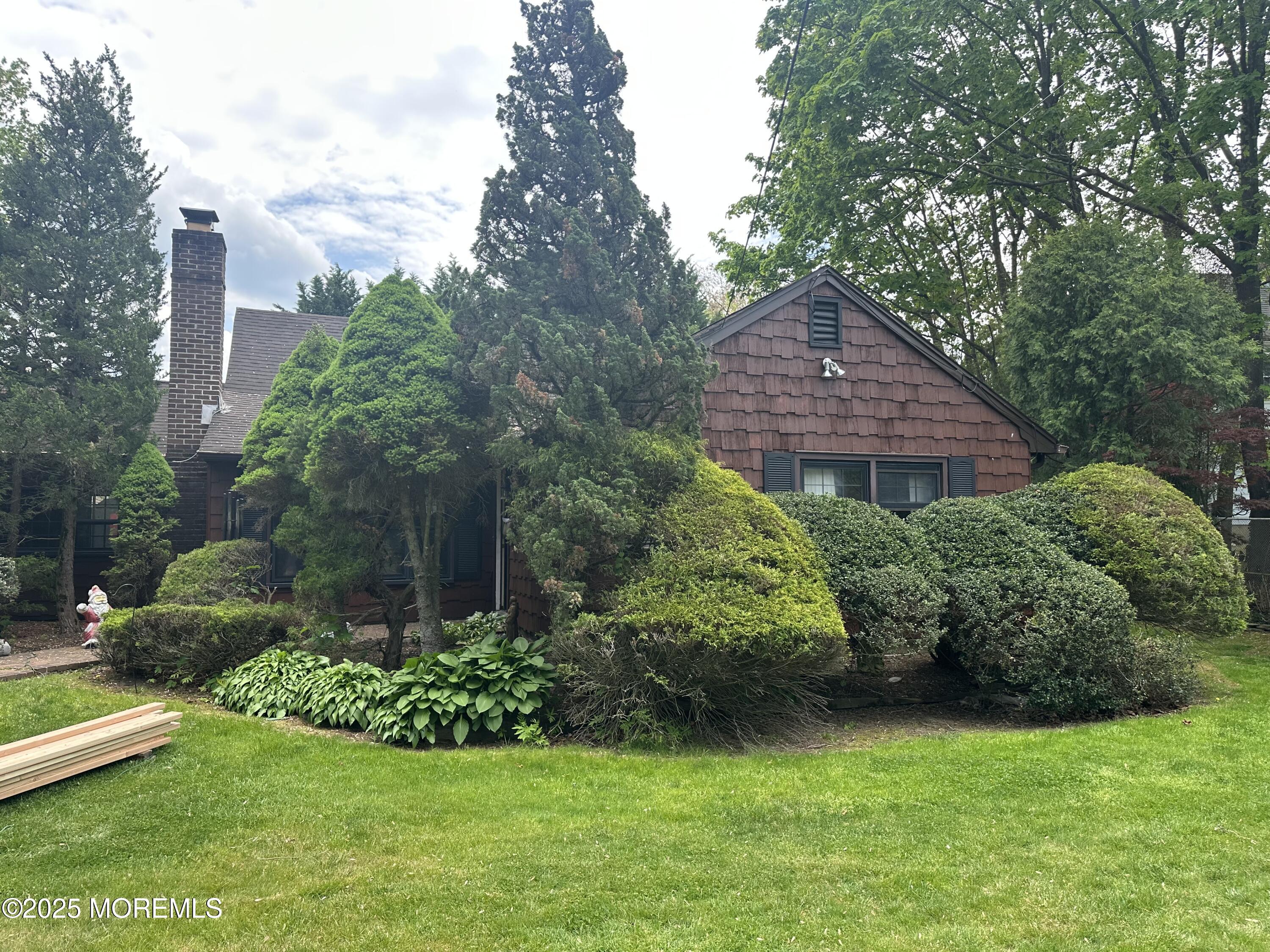 37 Swartzel Drive, Middletown, New Jersey image 2