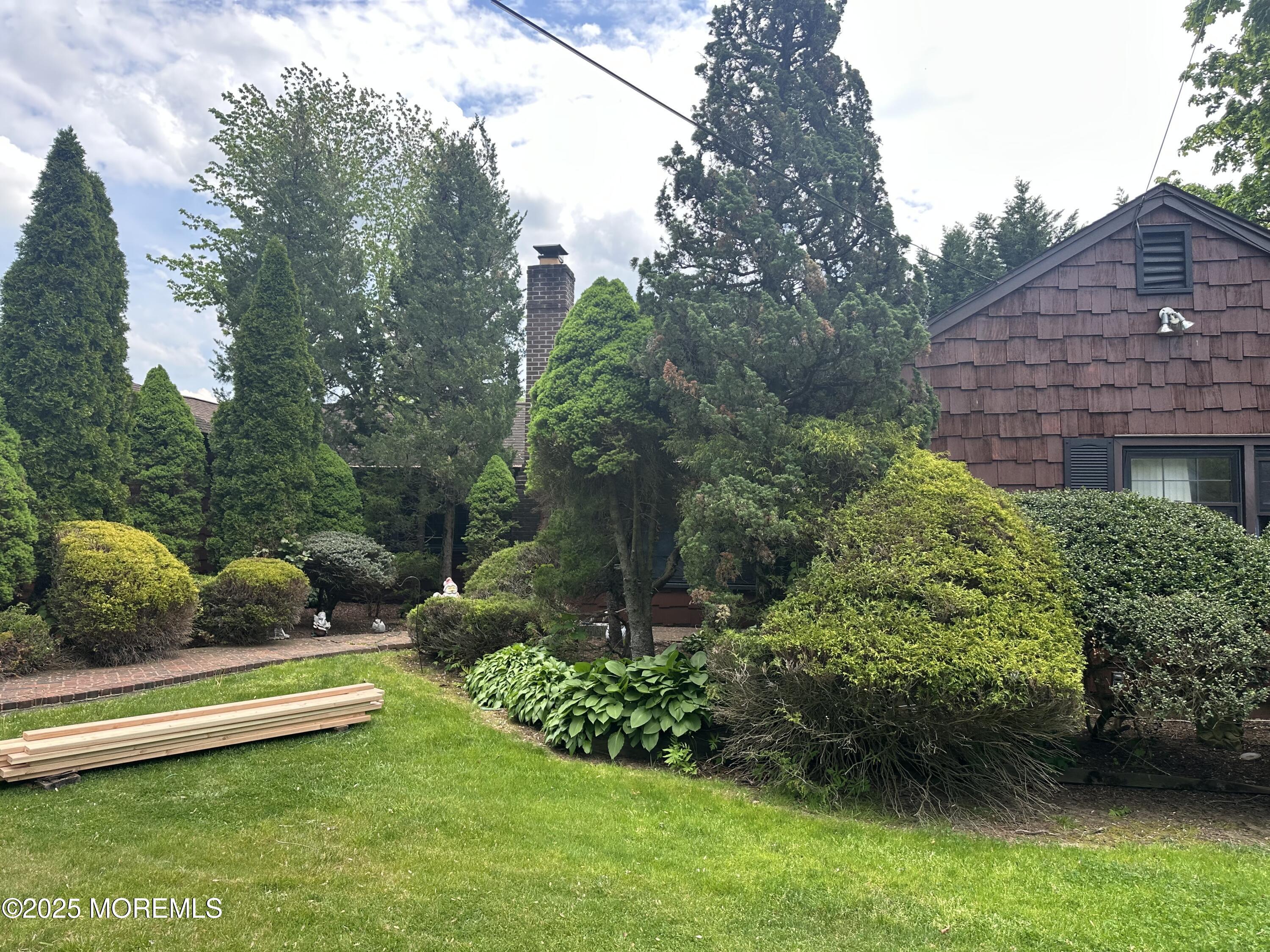 37 Swartzel Drive, Middletown, New Jersey image 3