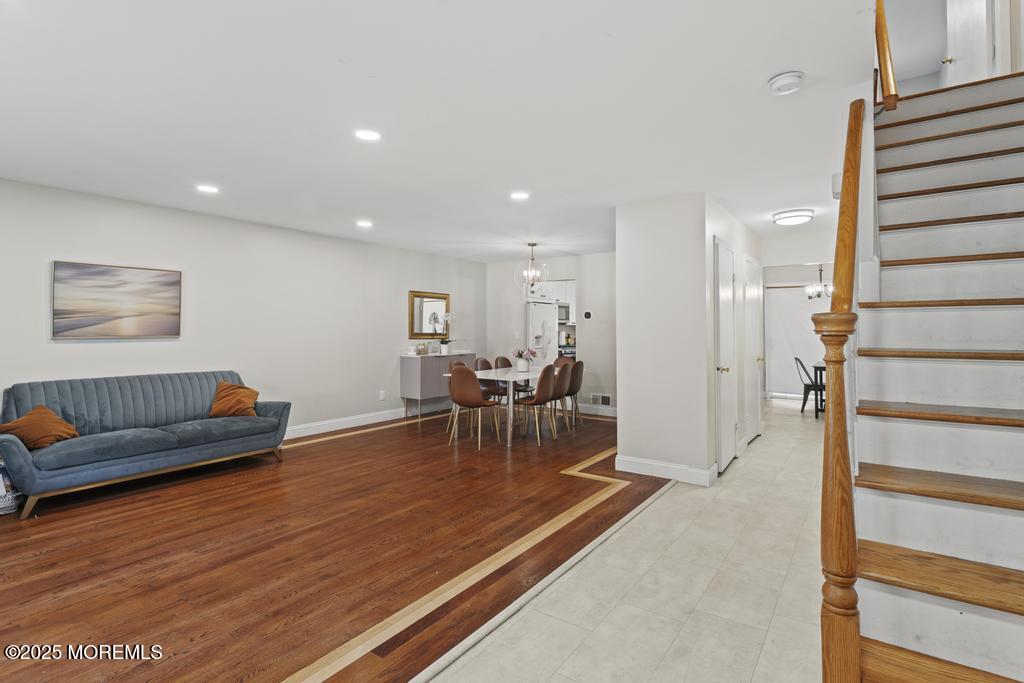 431 Rose Court