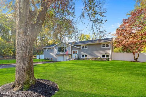 29 Baldwin Avenue Morganville NJ 07751