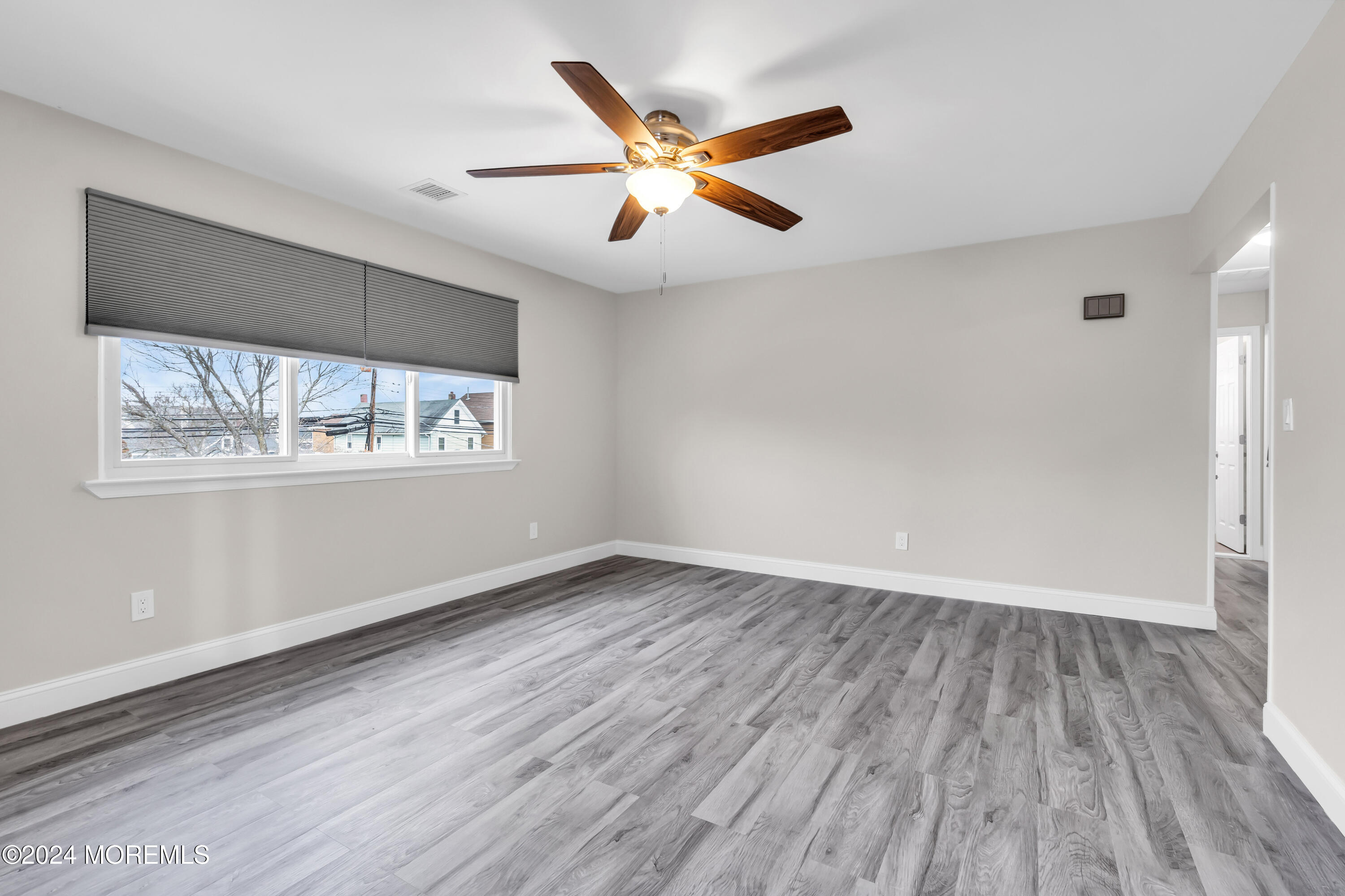 611 Lareine Avenue Apt 2