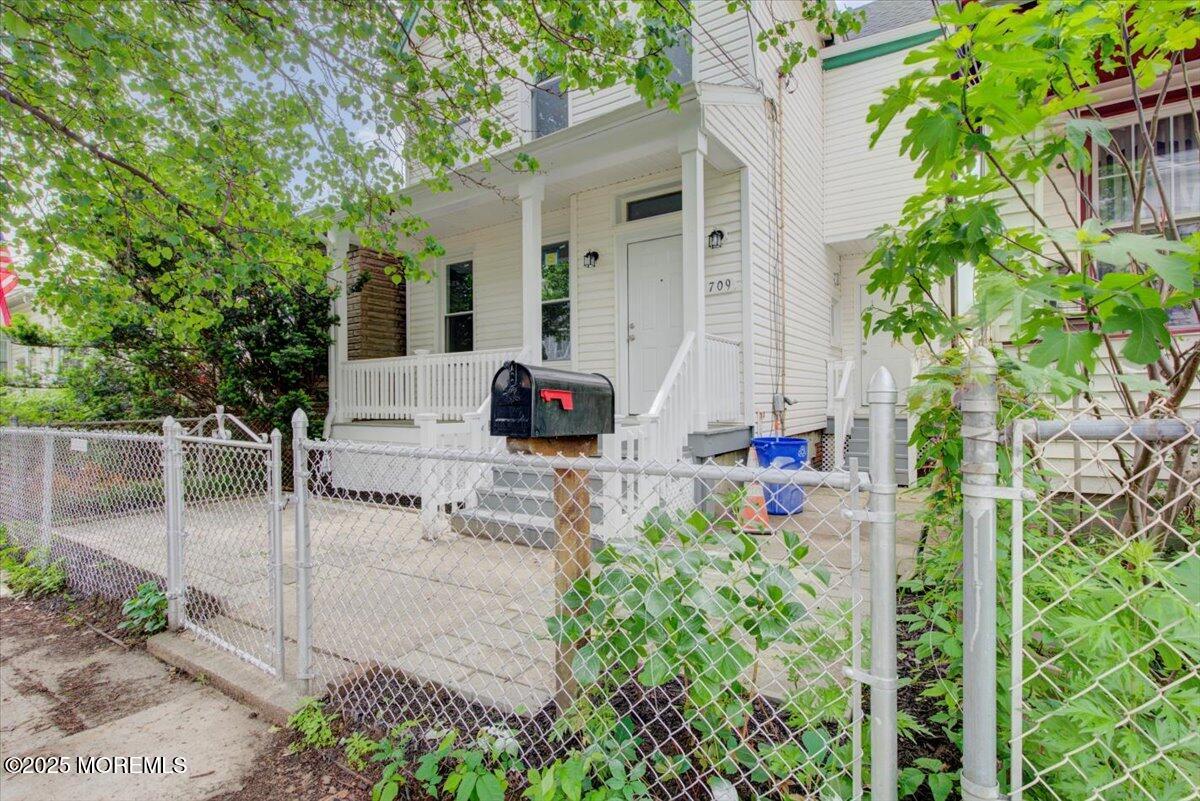1709 48th Street, North Bergen, New Jersey image 2