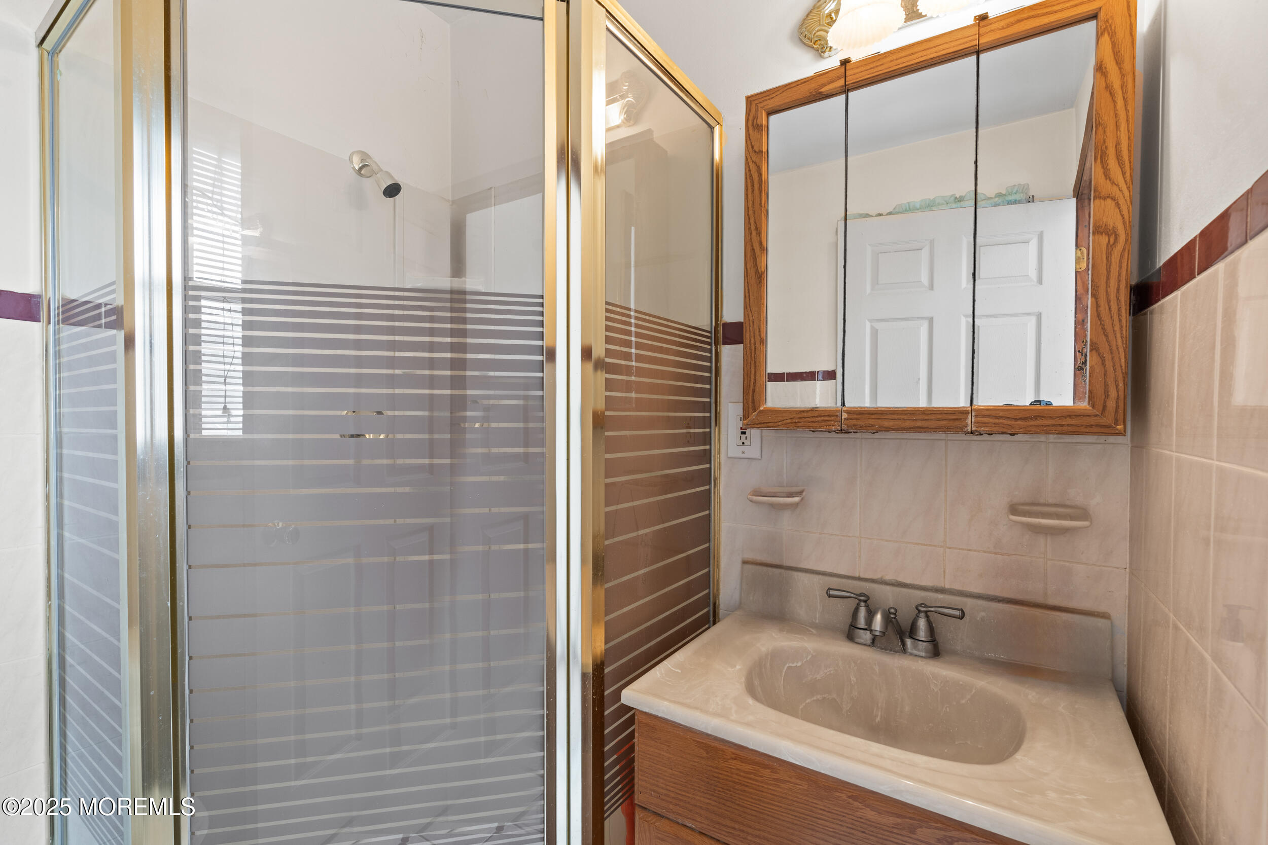 185 Pinecrest Road, Oakhurst, New Jersey image 19