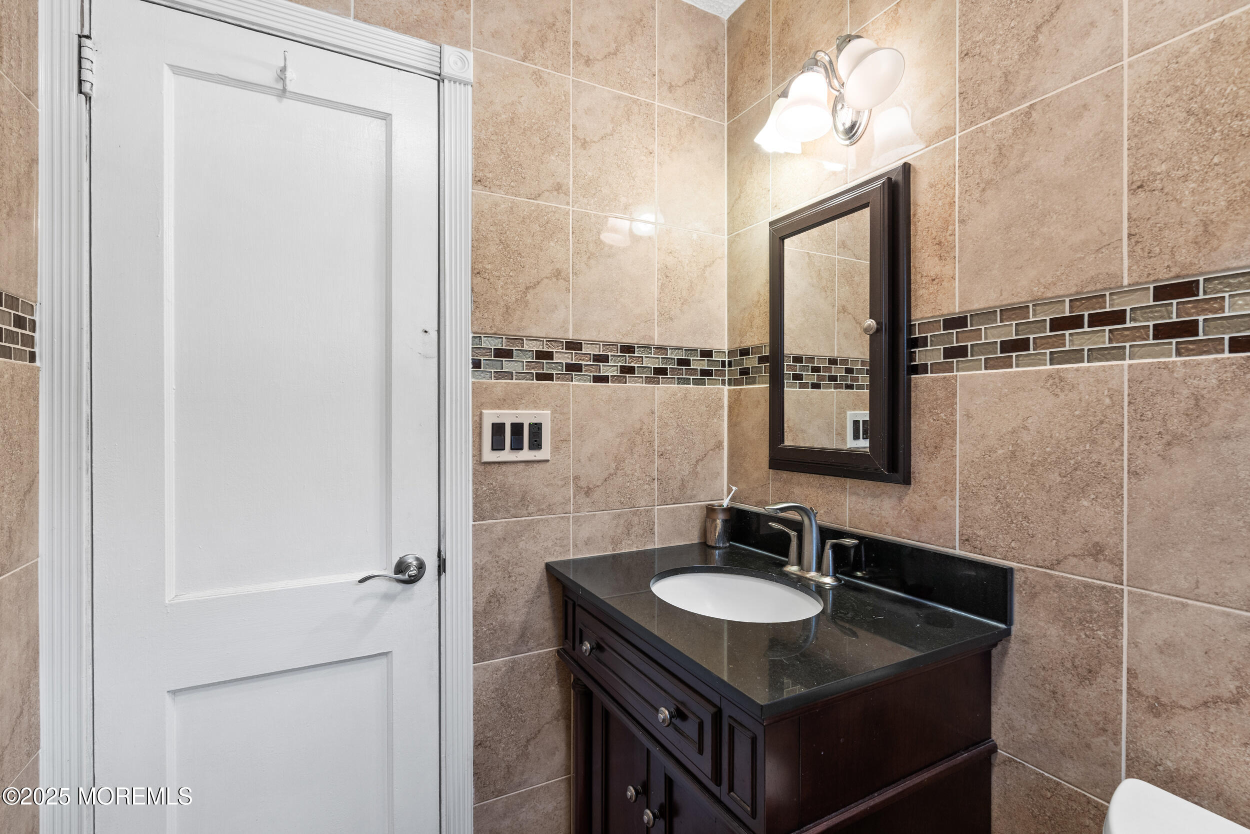 185 Pinecrest Road, Oakhurst, New Jersey image 14