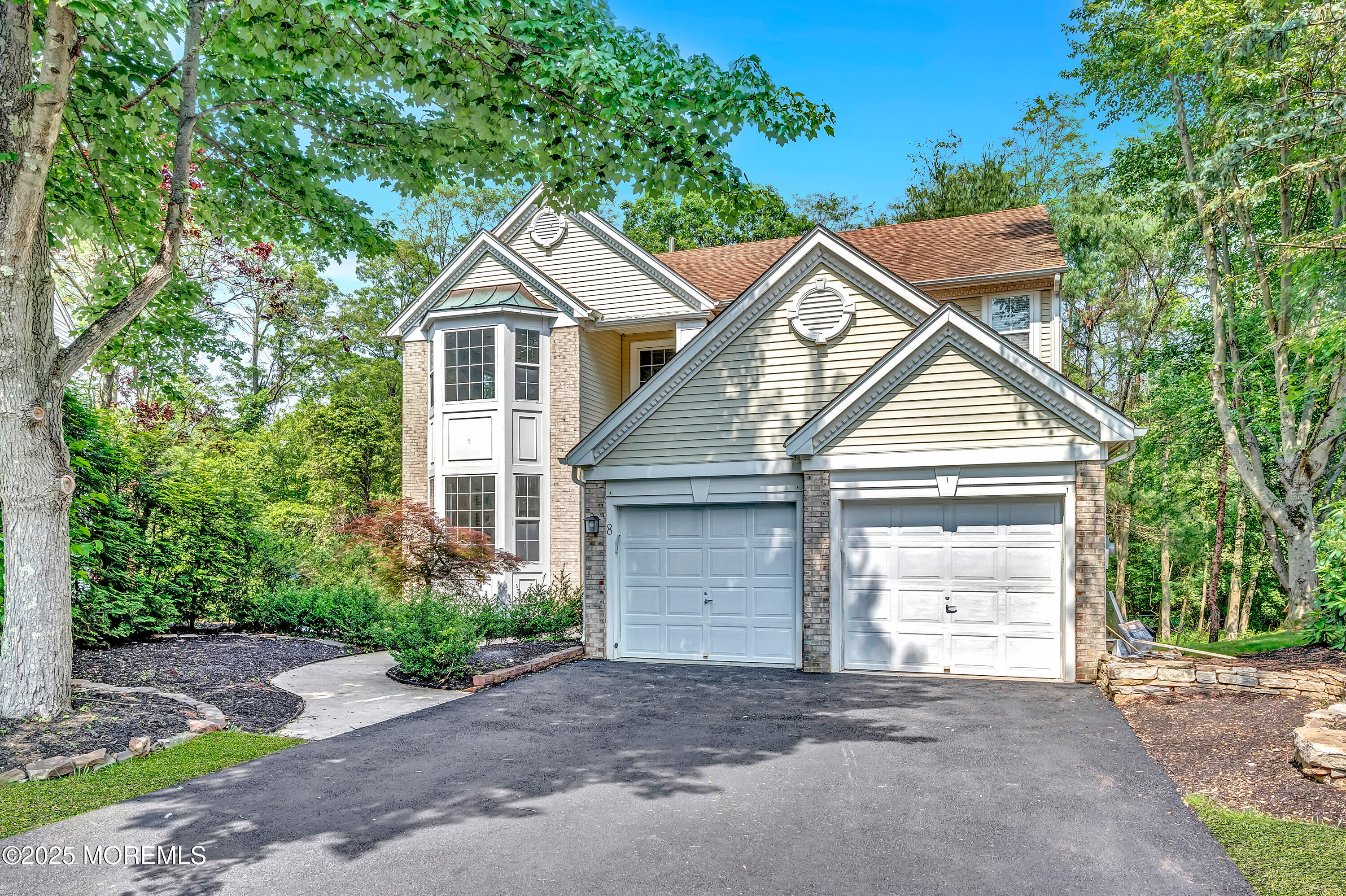 8 Armistead Ky