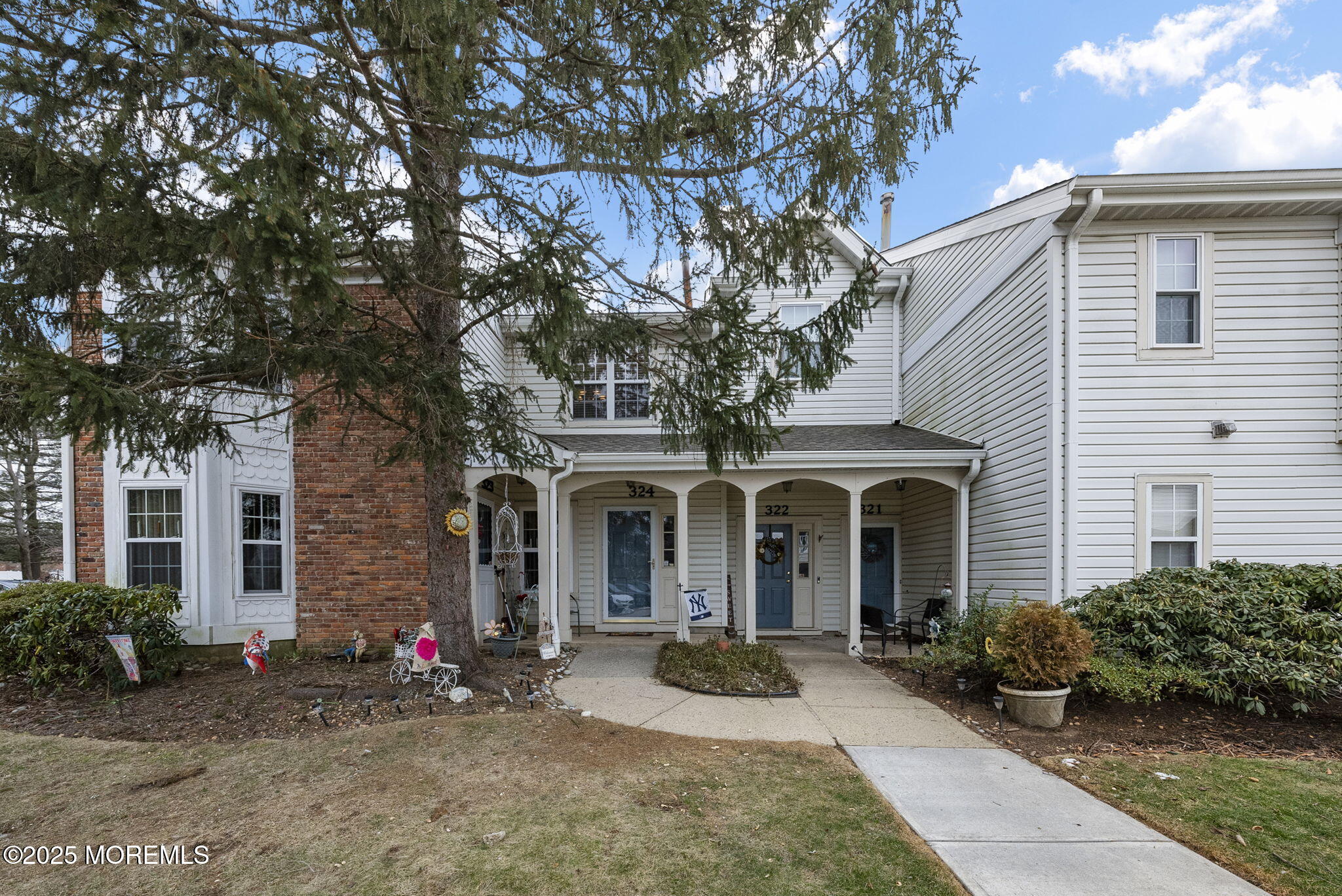 324 Tulip Lane, Freehold, New Jersey image 22