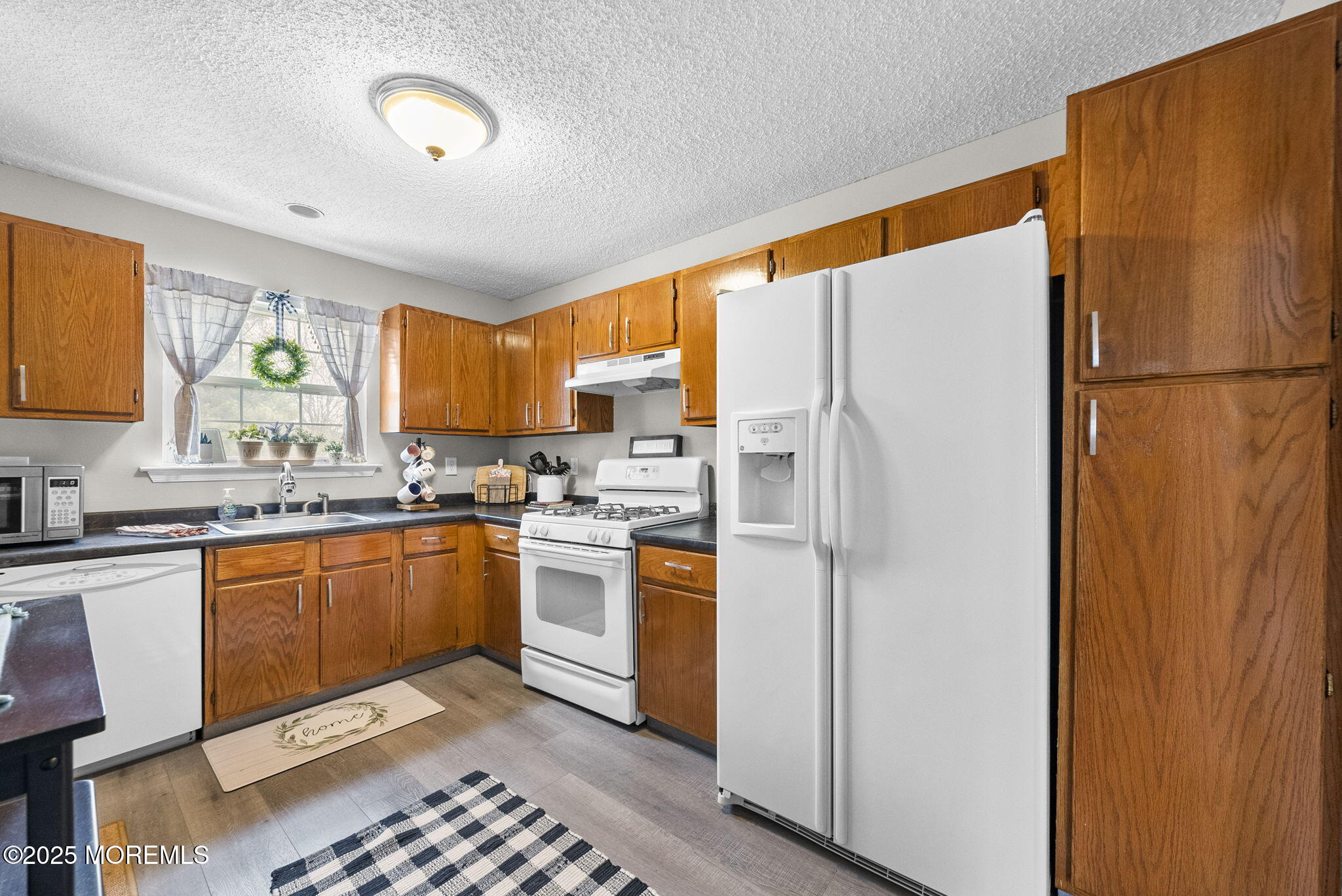 324 Tulip Lane, Freehold, New Jersey image 13