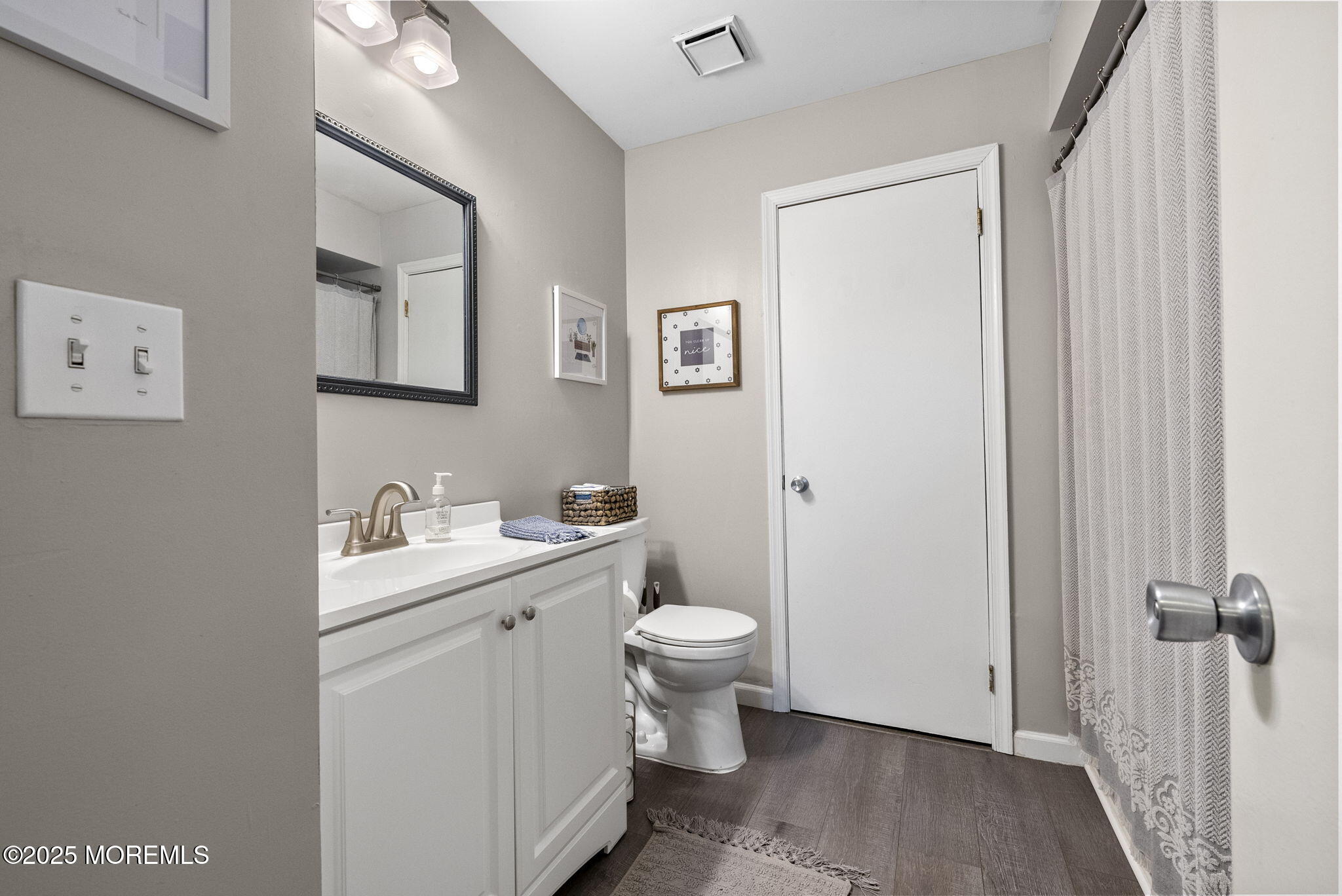 324 Tulip Lane, Freehold, New Jersey image 15