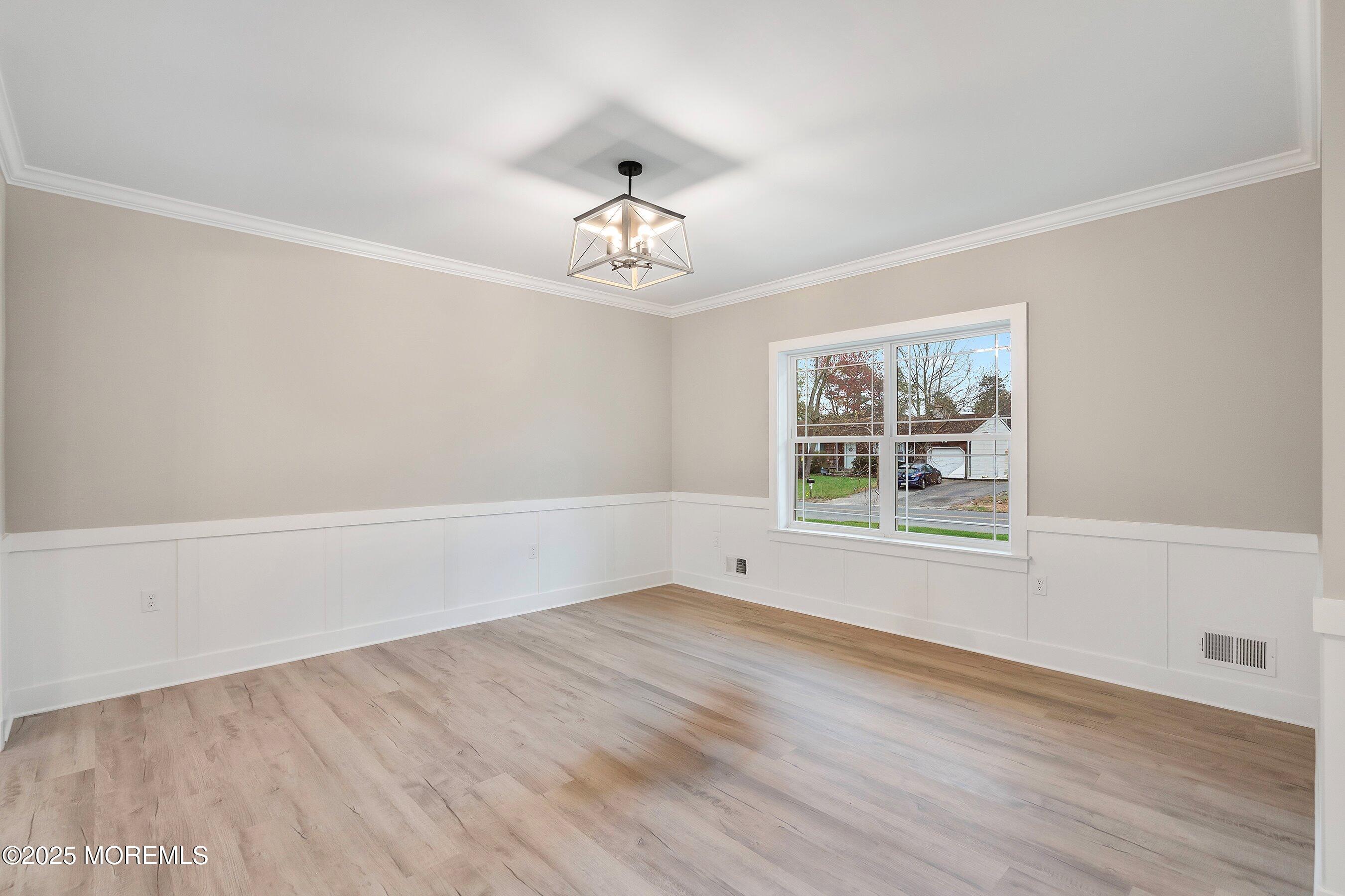 2117 Broadway Boulevard, Toms River, New Jersey image 5