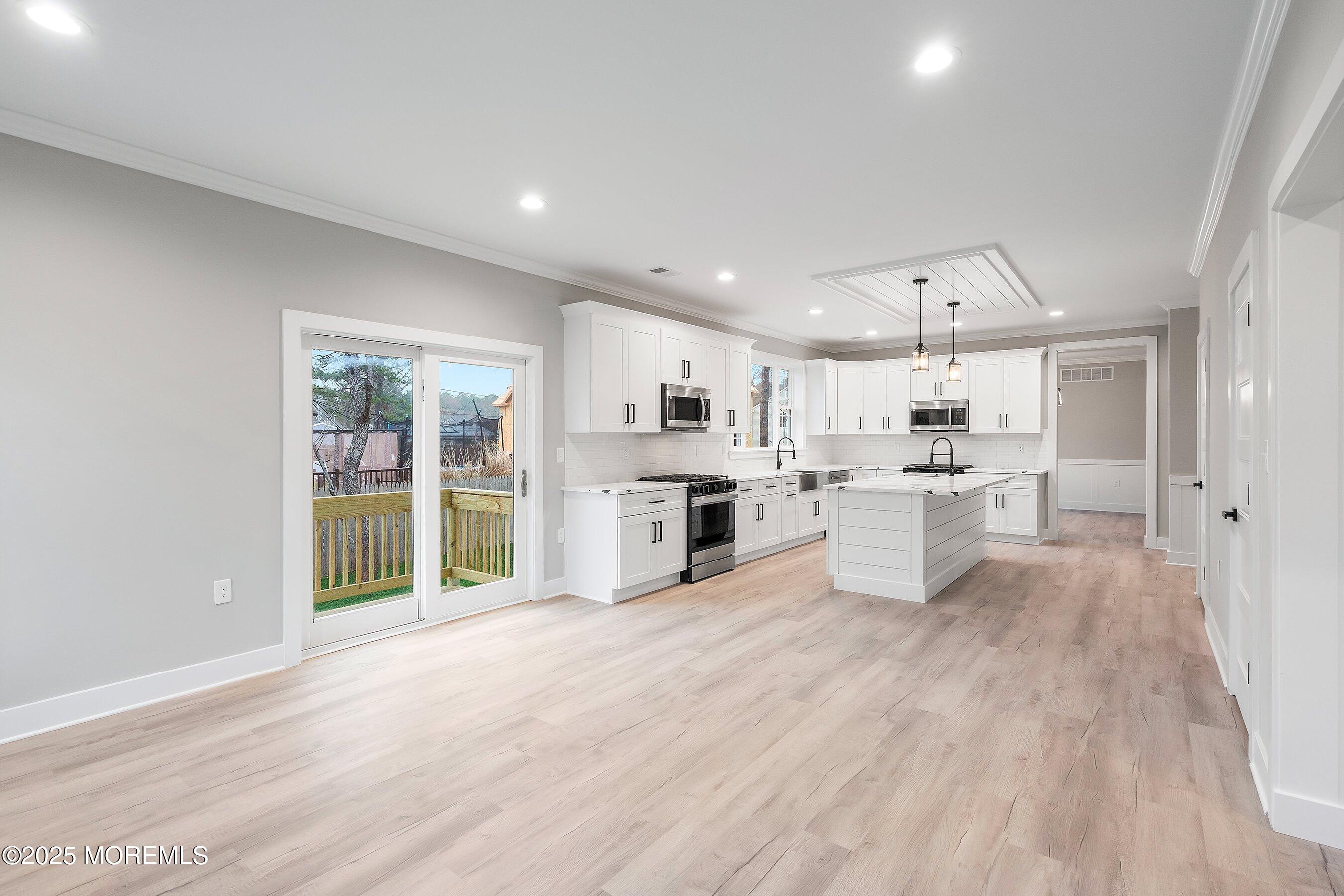 2117 Broadway Boulevard, Toms River, New Jersey image 15