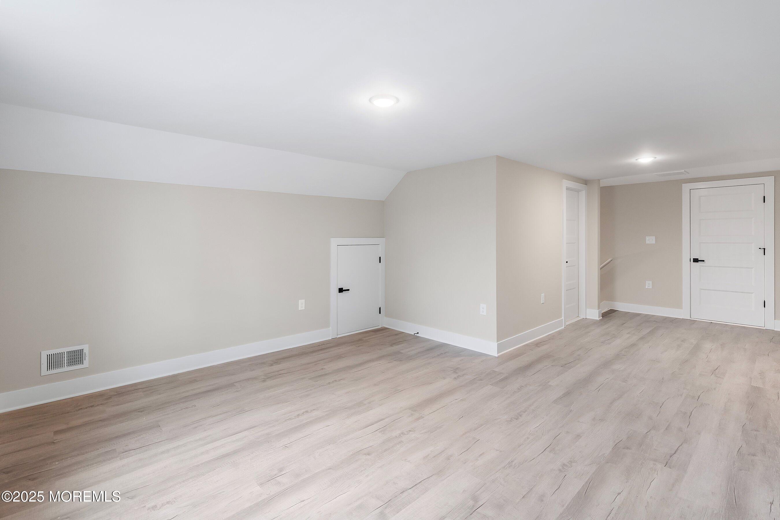 2117 Broadway Boulevard, Toms River, New Jersey image 34