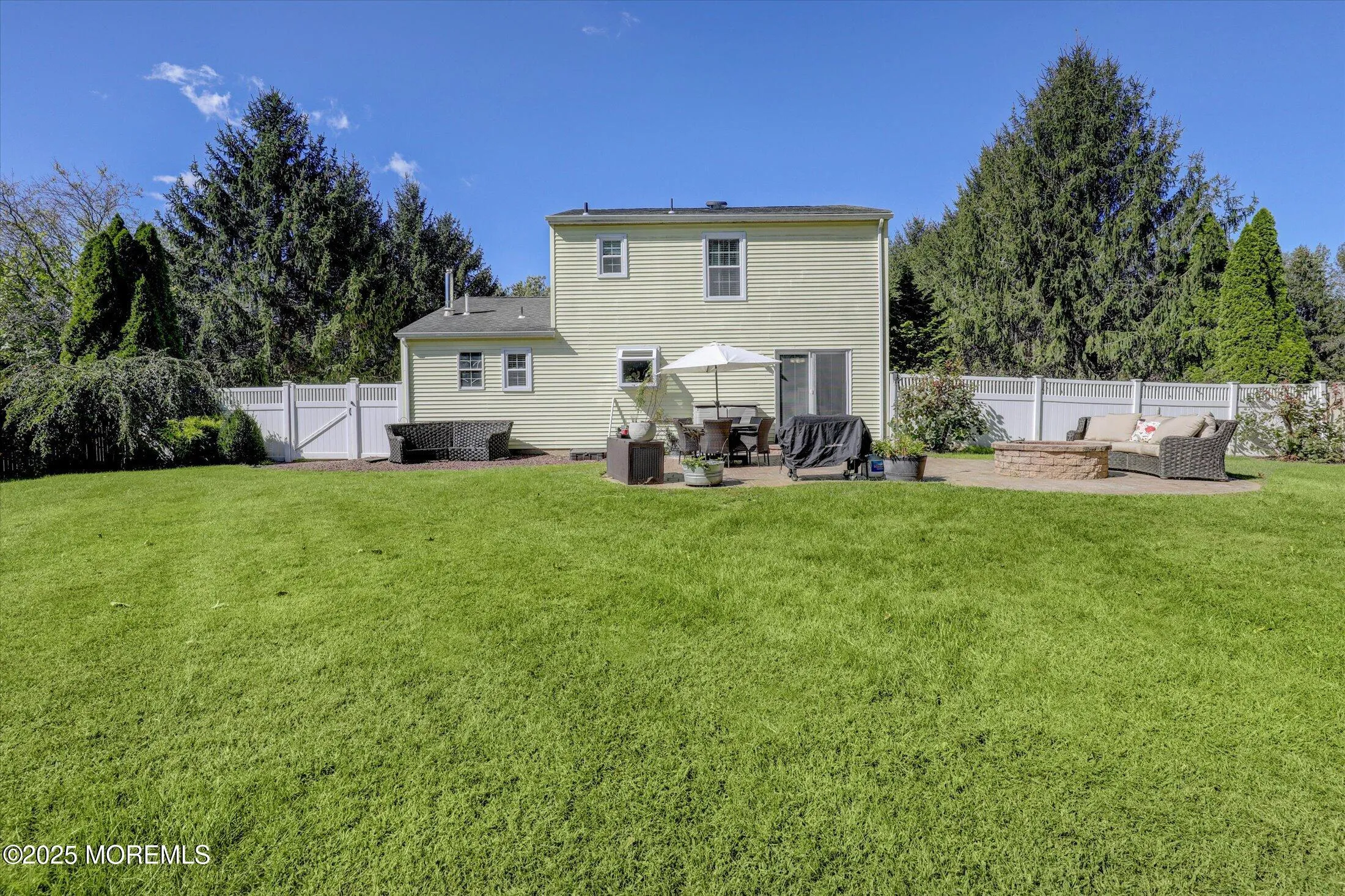 Jackson, New Jersey 08527, United States, 3 Bedrooms Bedrooms, ,2 BathroomsBathrooms,Residential,Active,218530