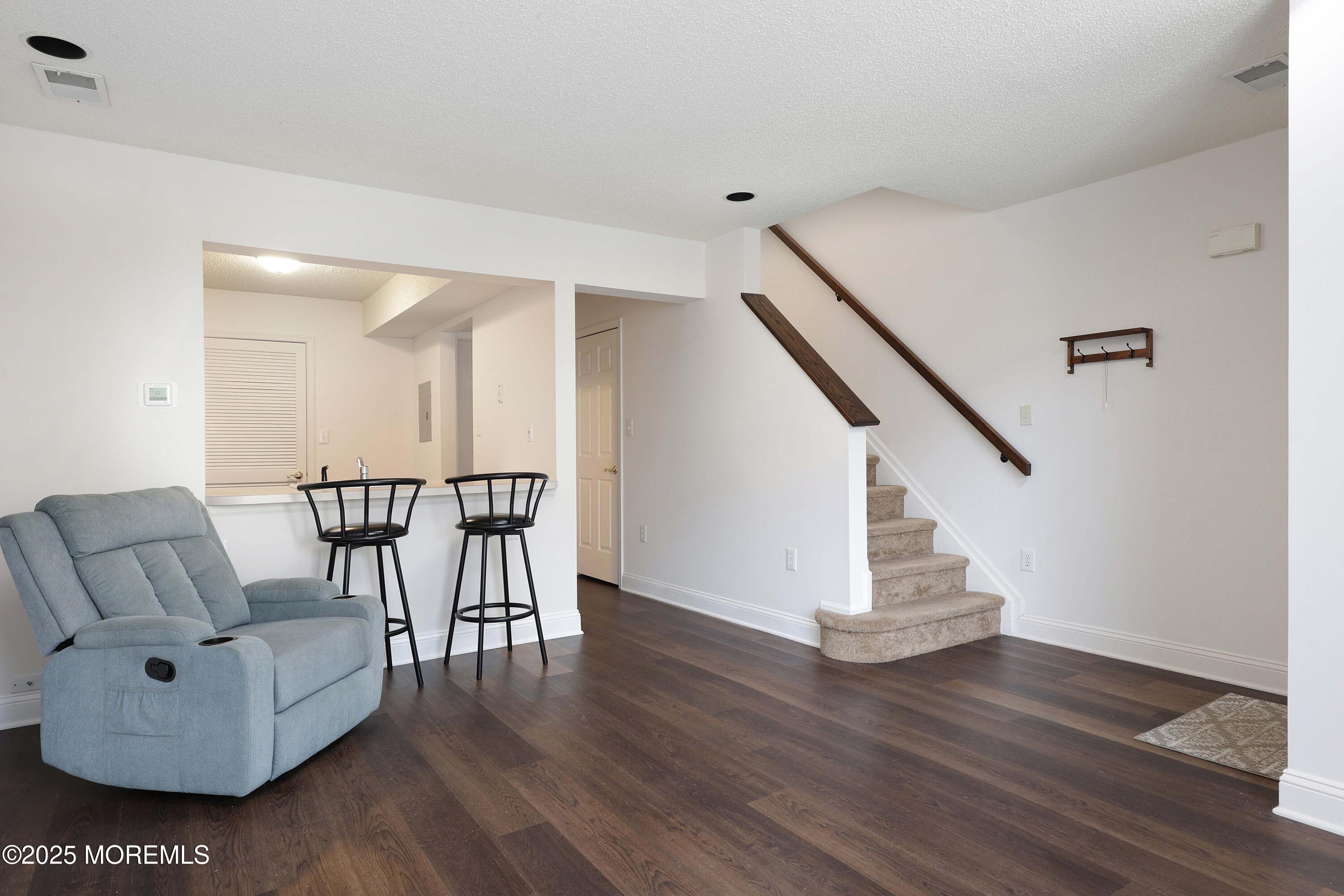 48 Richmond Court, Tinton Falls, New Jersey image 4