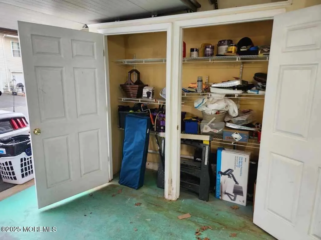 Sayreville, New Jersey 08859, United States, 3 Bedrooms Bedrooms, ,3 BathroomsBathrooms,Residential,Active,114515